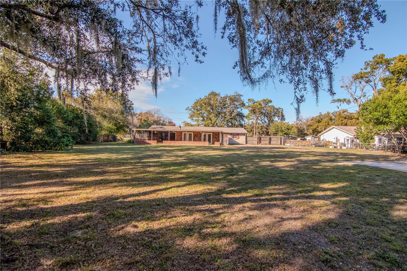 7124 CYPRESS KNOLL DR