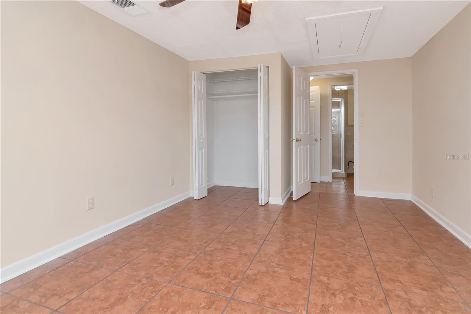 7124 CYPRESS KNOLL DR