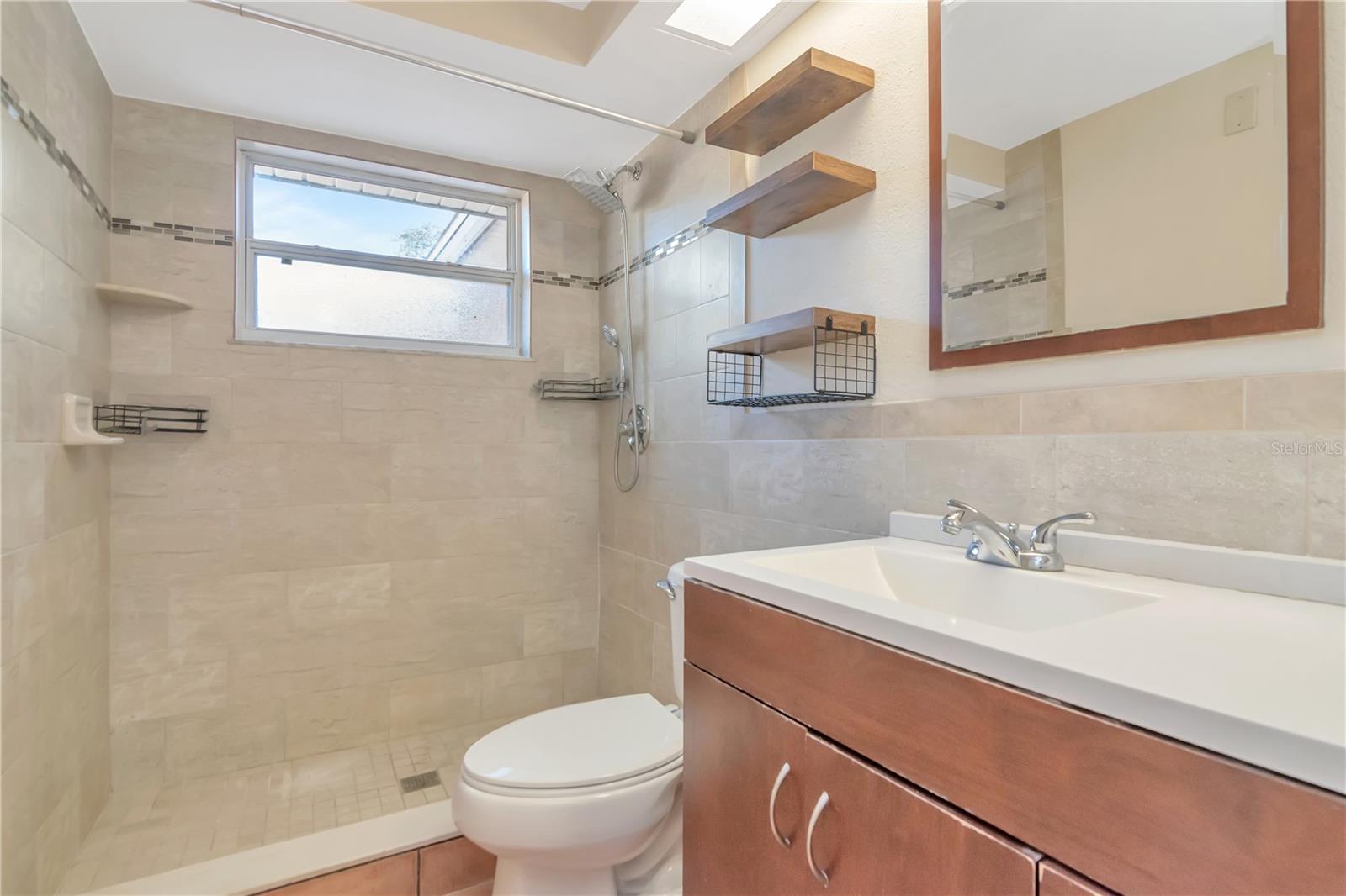 7124 CYPRESS KNOLL DR