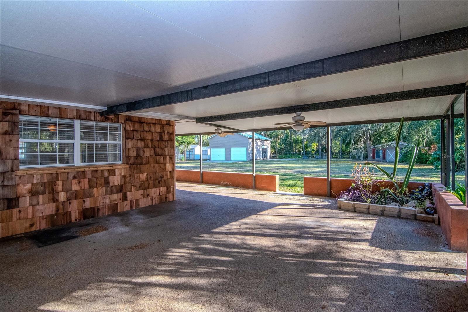 7124 CYPRESS KNOLL DR