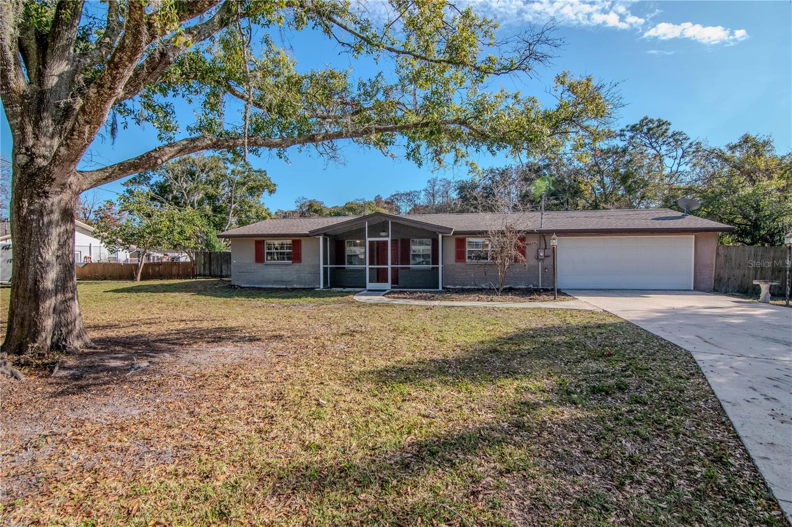 7124 CYPRESS KNOLL DR