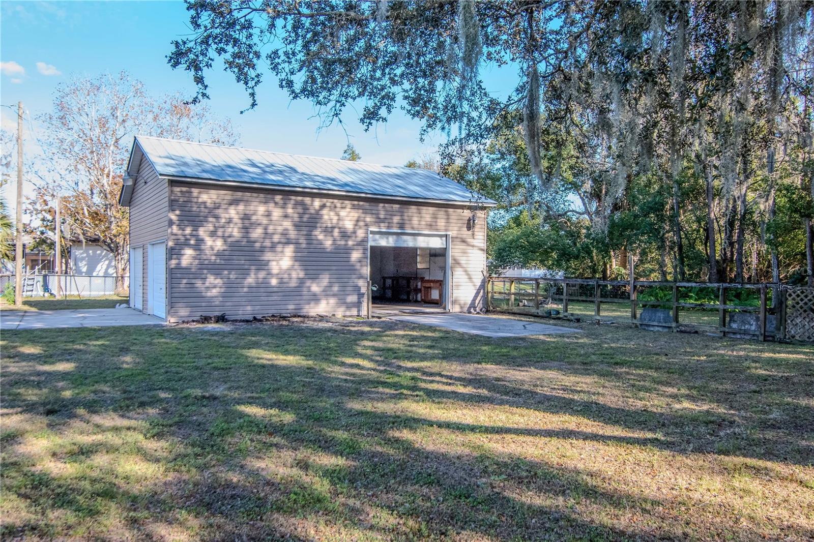 7124 CYPRESS KNOLL DR