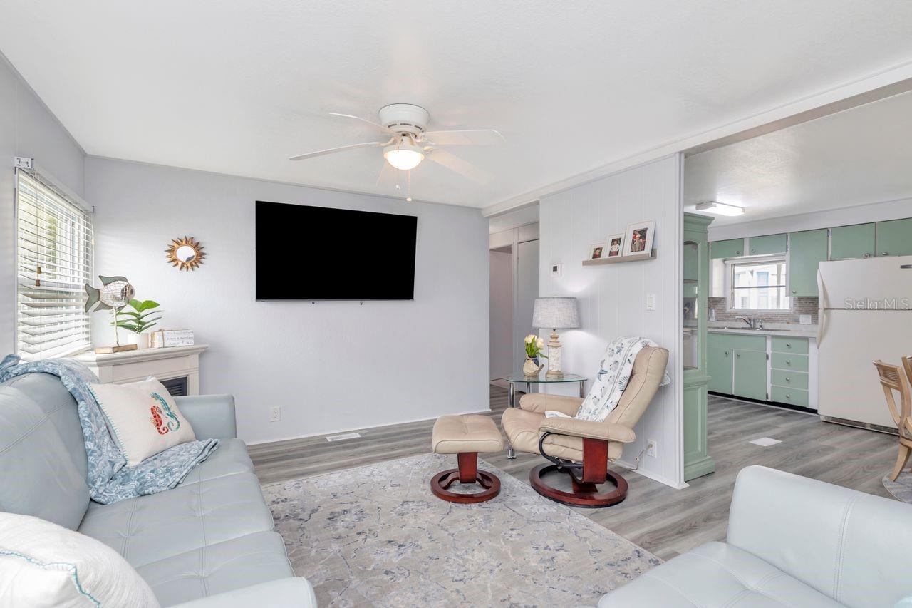 9900 ULMERTON RD #226