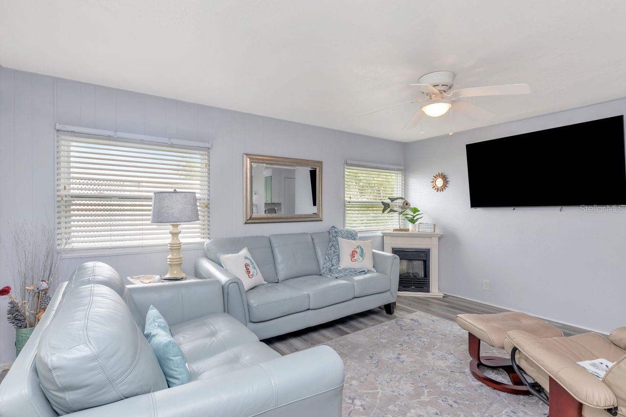 9900 ULMERTON RD #226