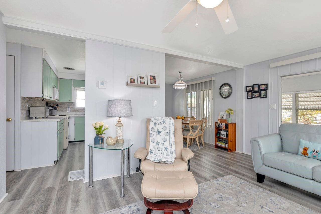 9900 ULMERTON RD #226