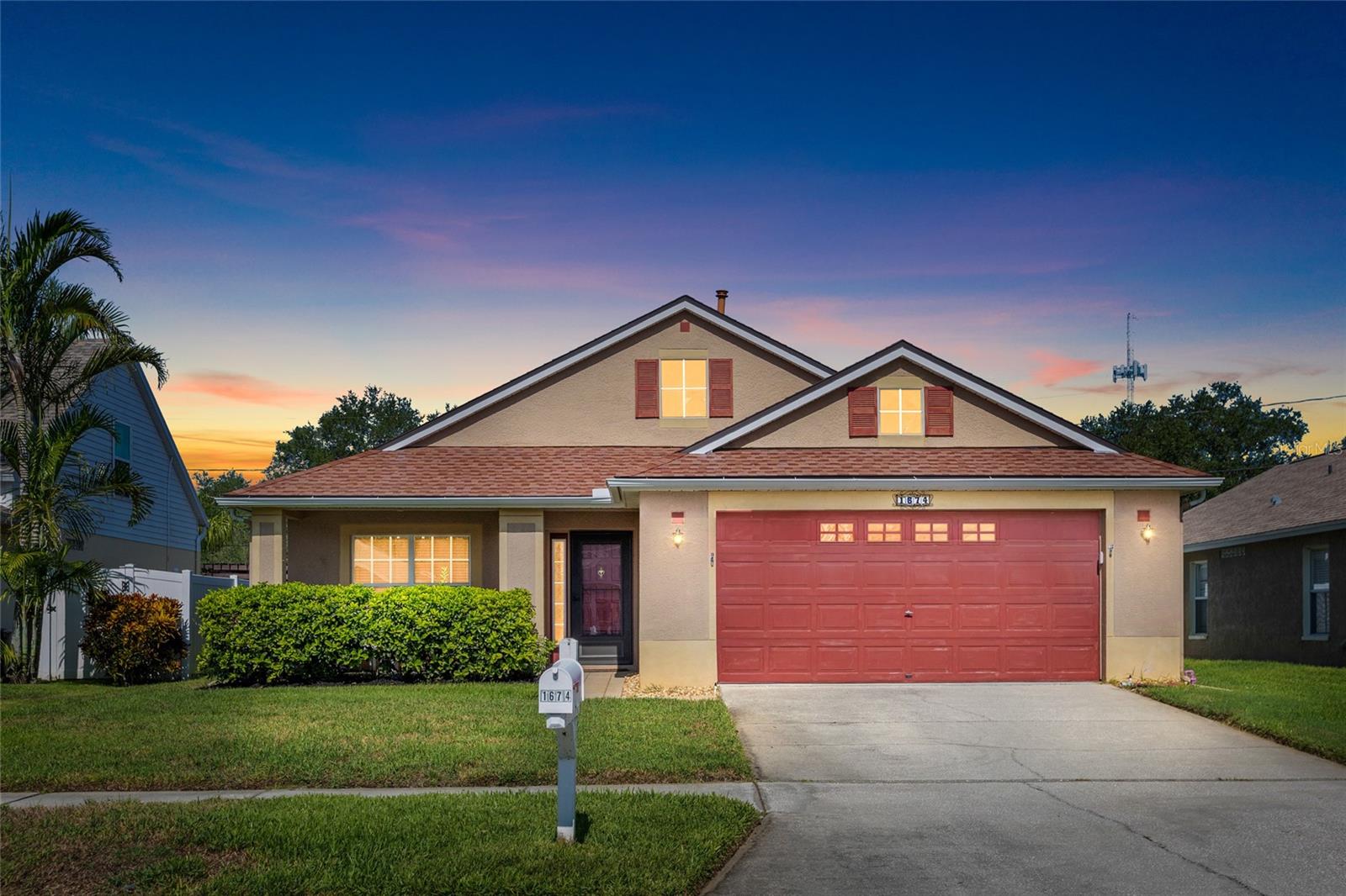 1674 MEADOW OAK LN
