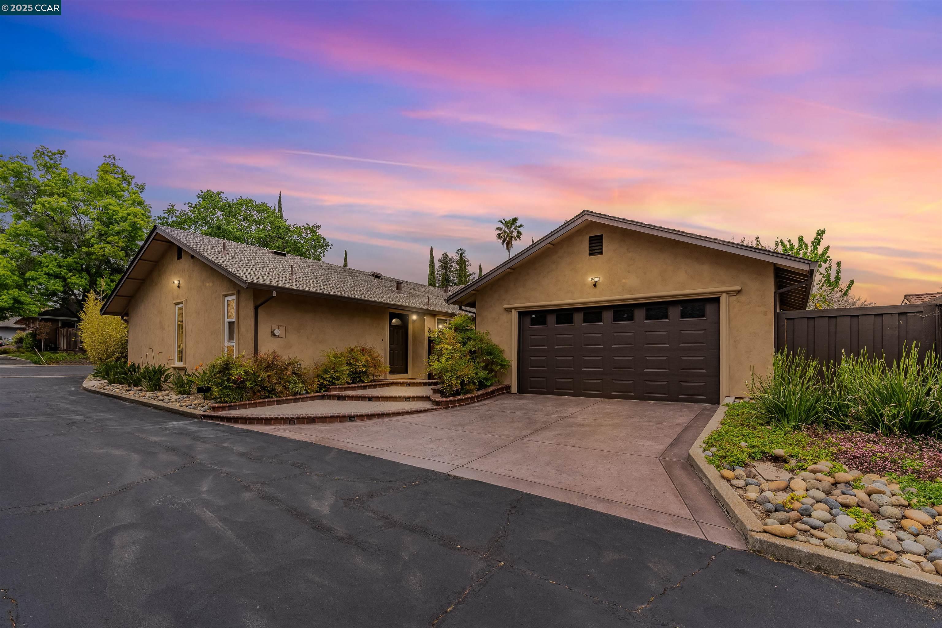 5588 Gonzalez Ct