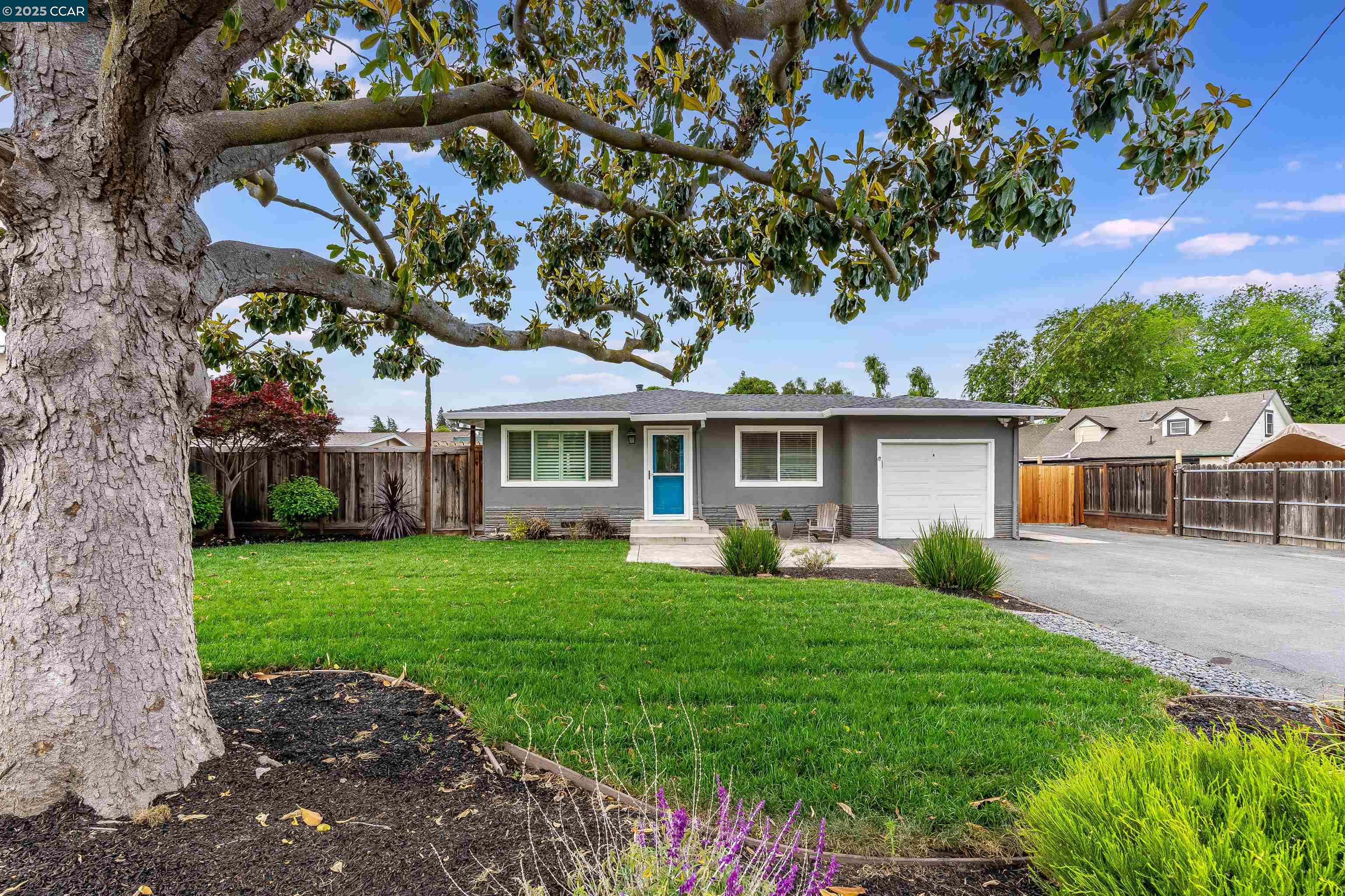 3920 Joan Ave