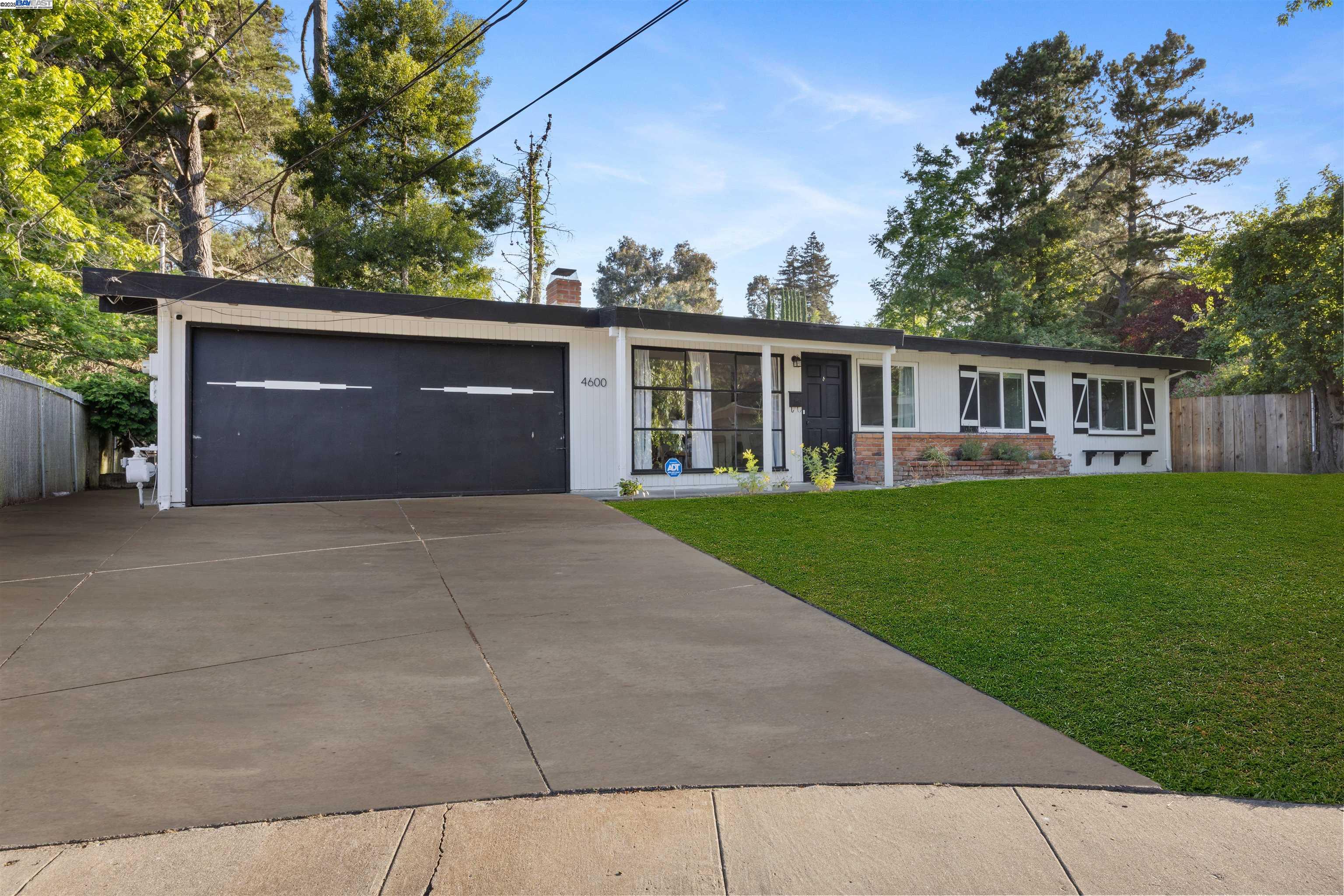 4600 Driftwood Ct