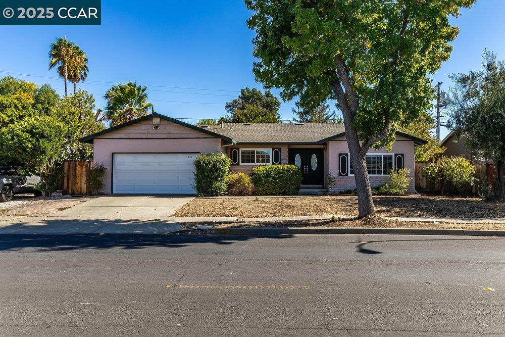 1522 Thornwood Dr