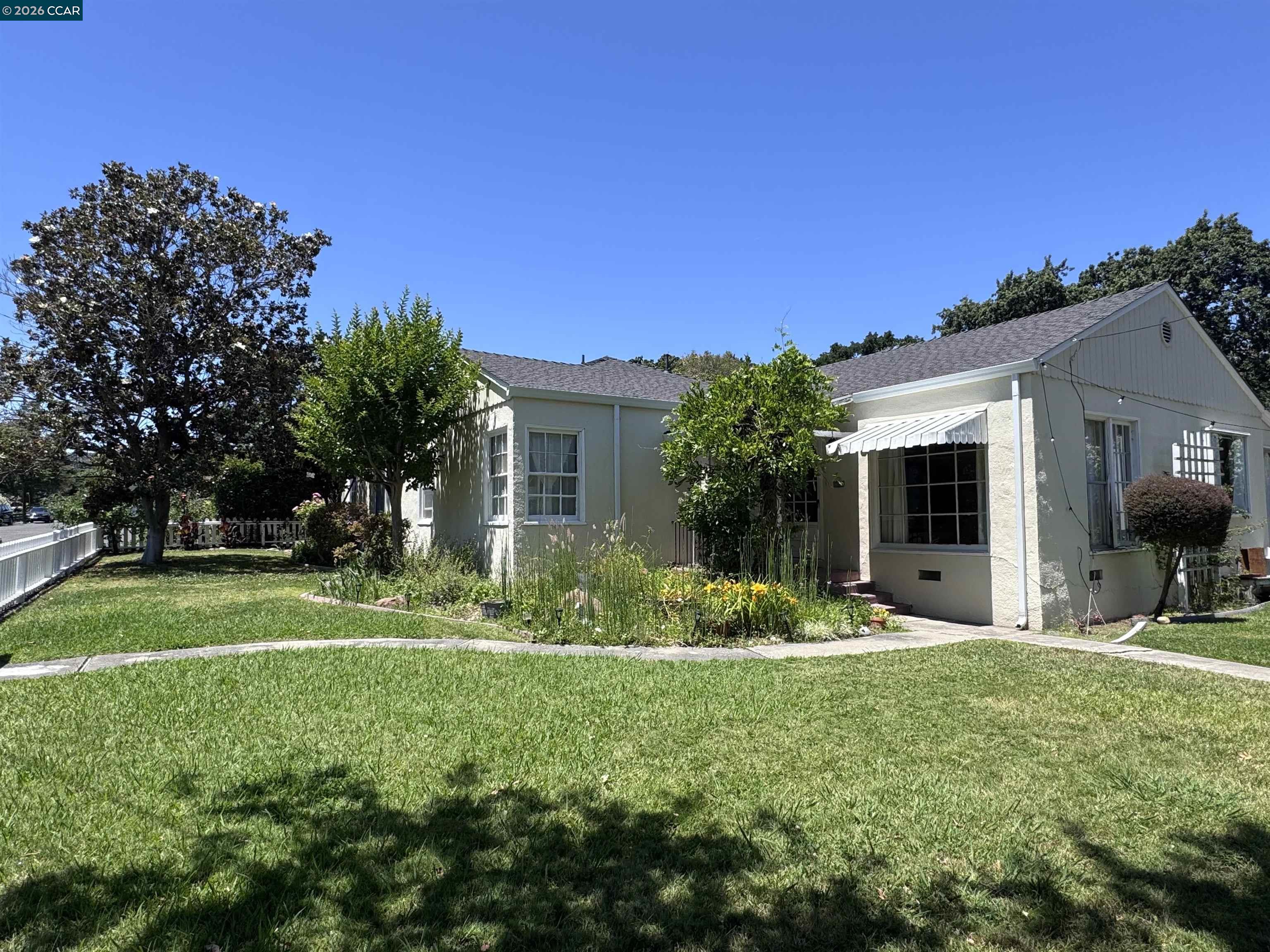 144 Belle Ave