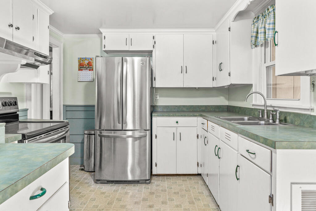 629 Allen Avenue