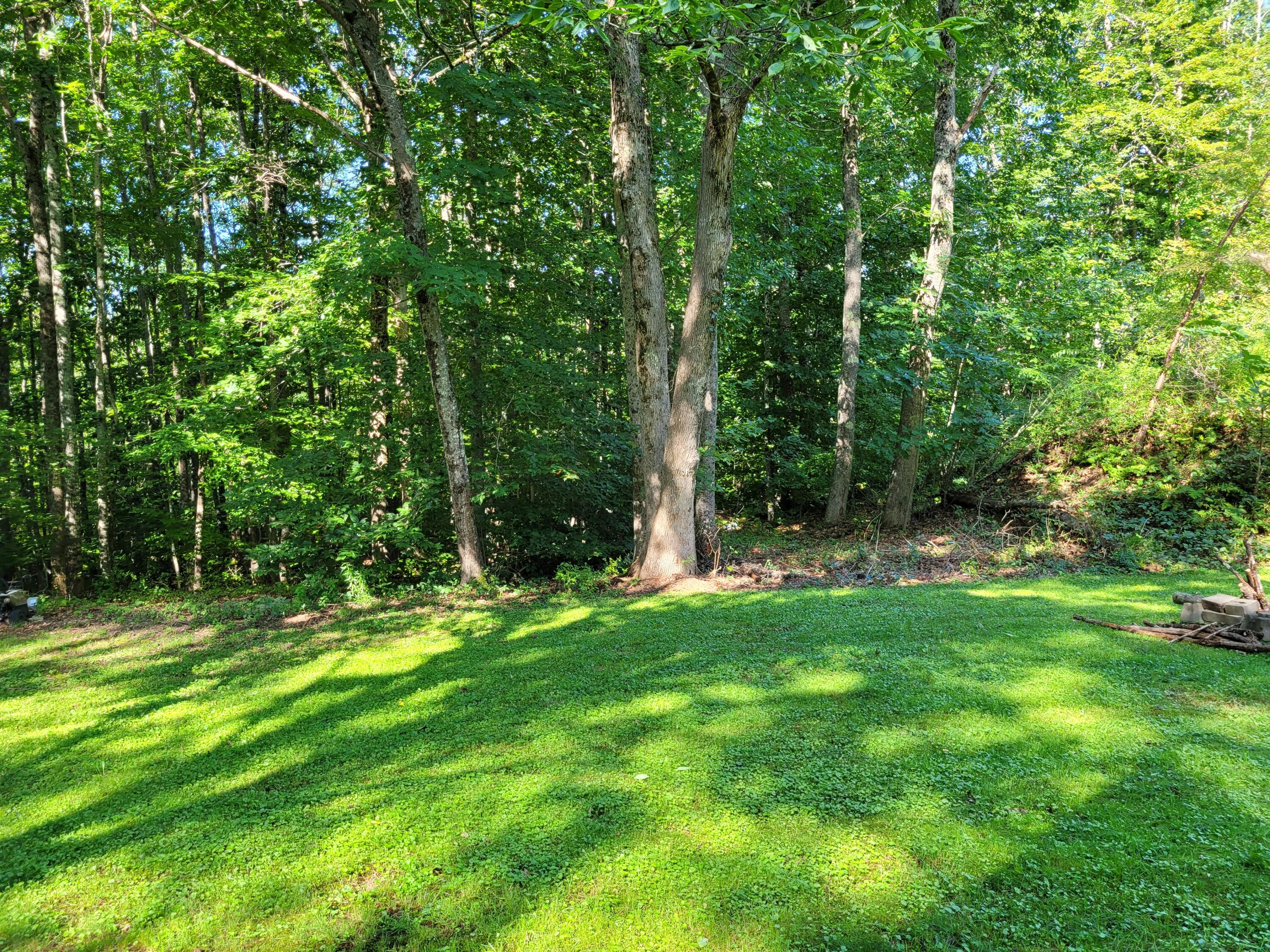 8 Old Town Farm Road