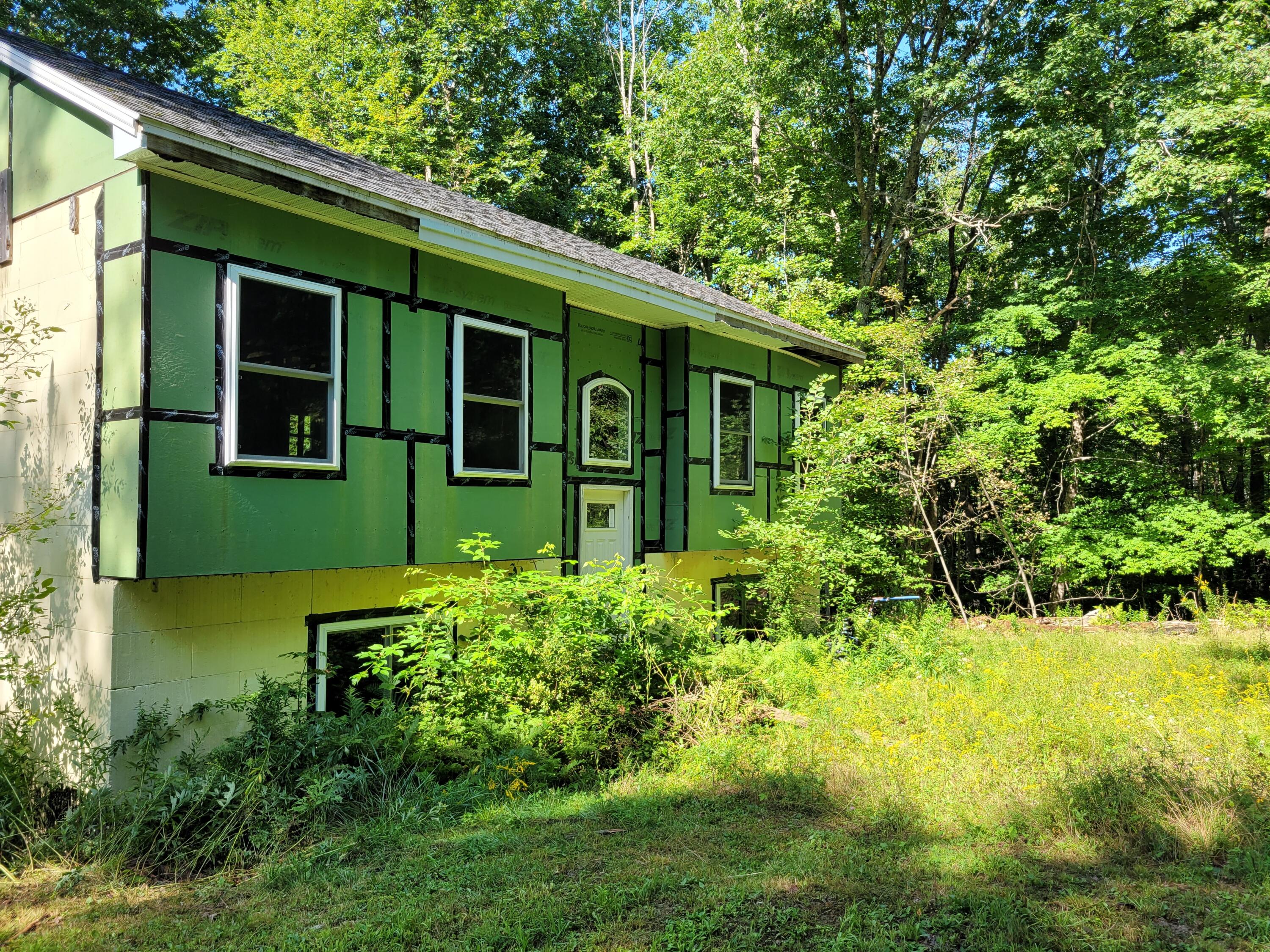 8 Old Town Farm Road