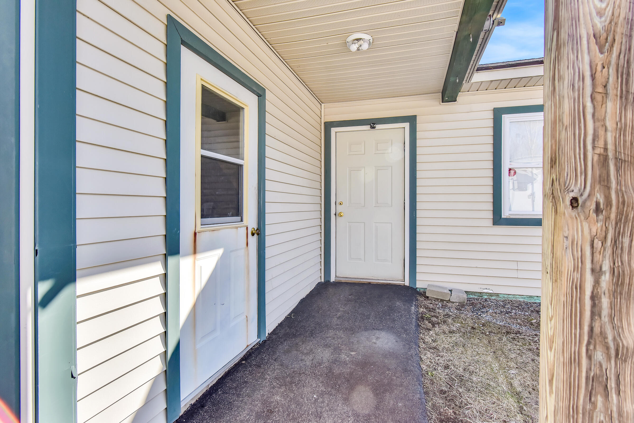 402/404 Moosehead Trail Highway