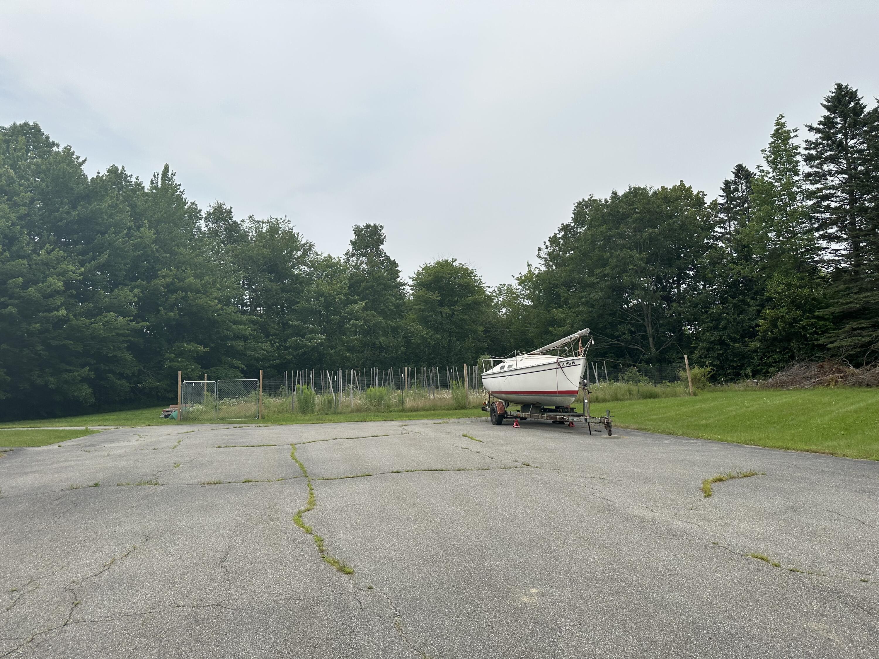 402/404 Moosehead Trail Highway