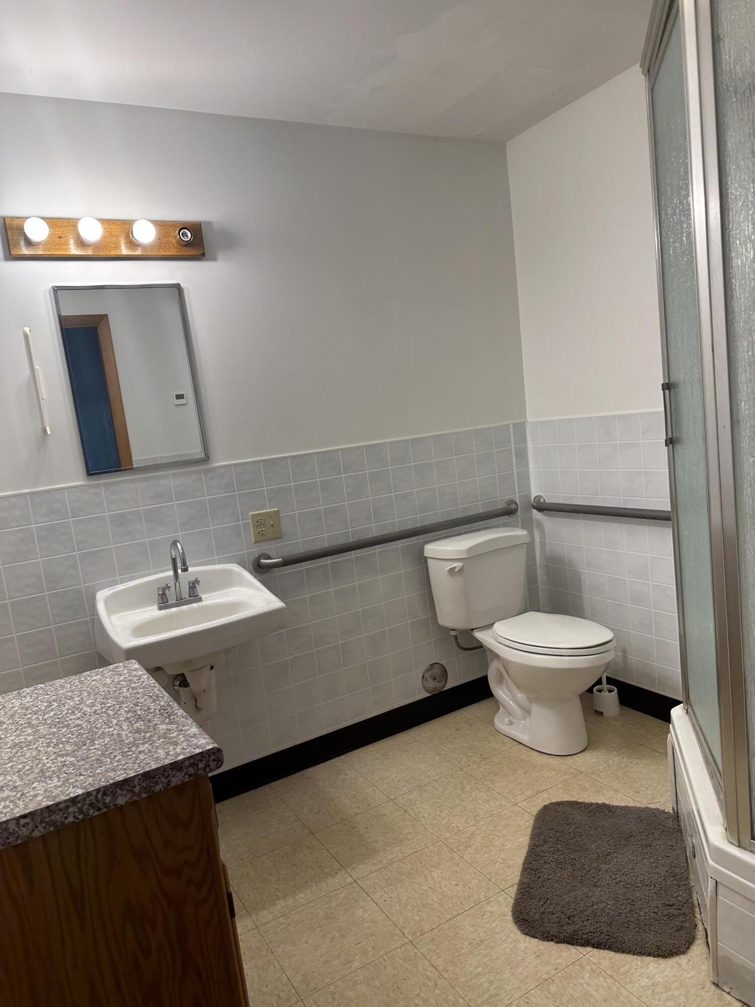 402/404 Moosehead Trail Highway