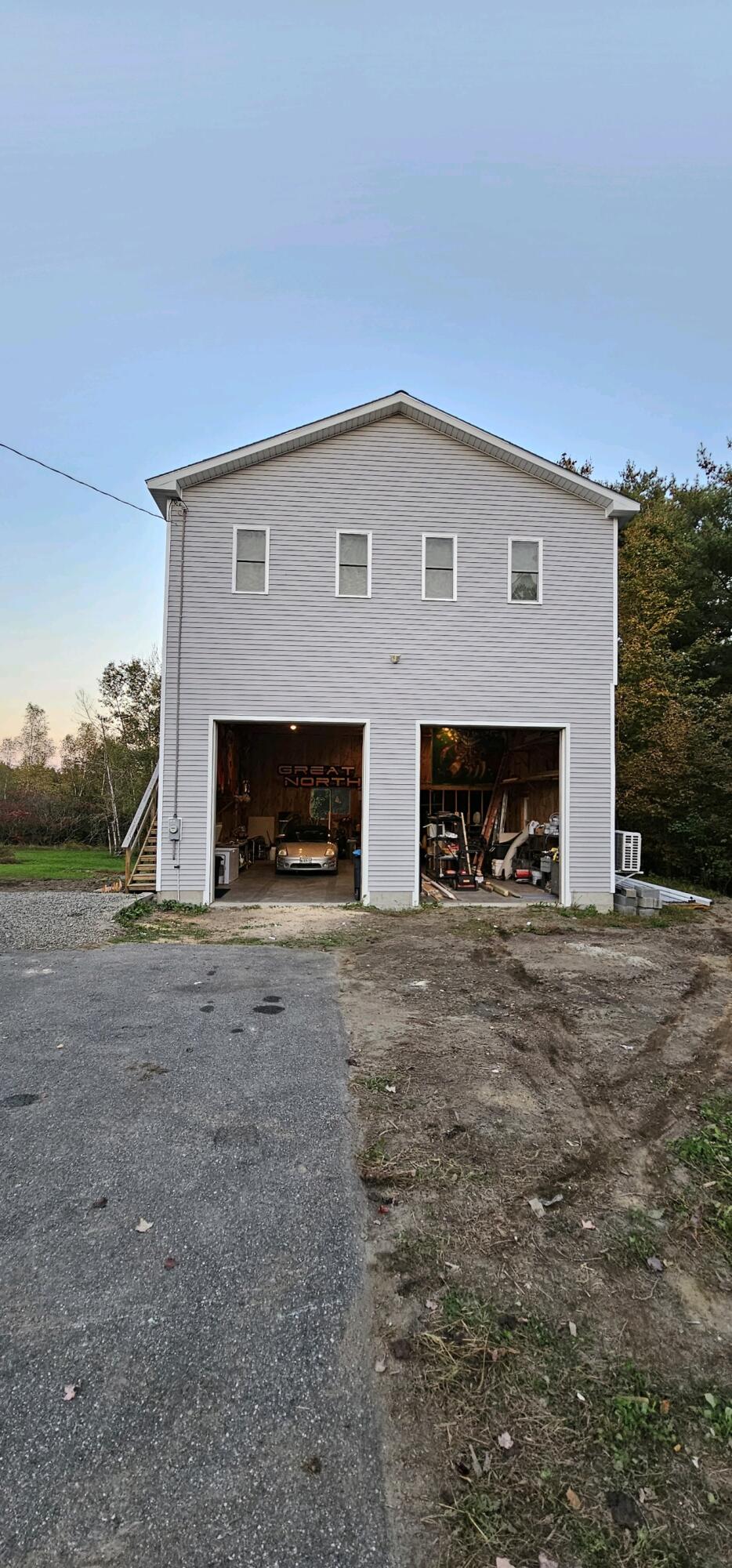 2588 Bennoch Road