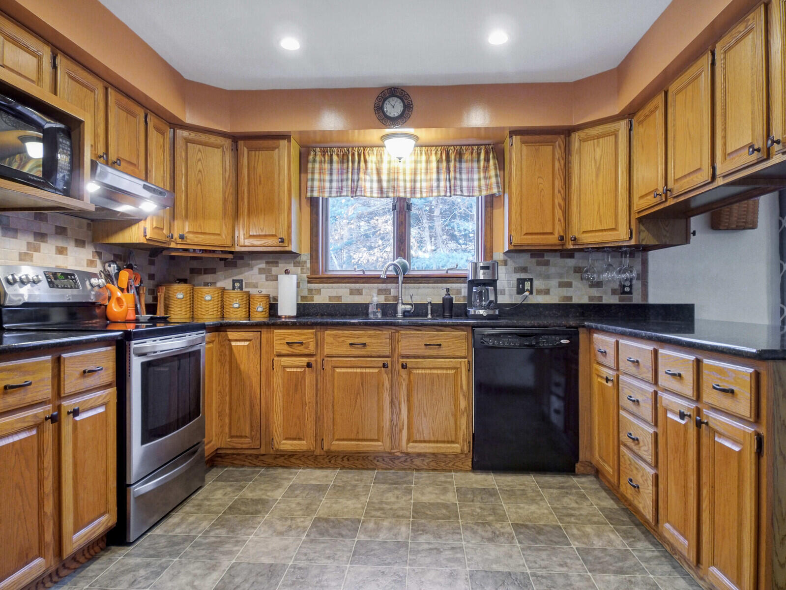 25 Cook Hill Road
