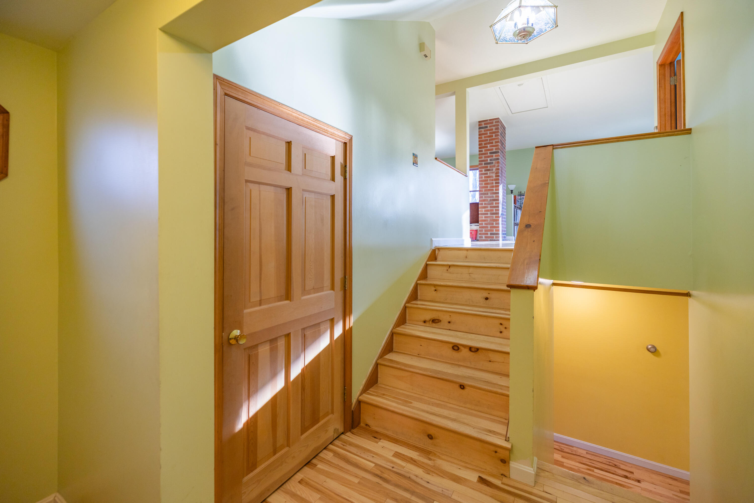 417 Quaker Ridge Road