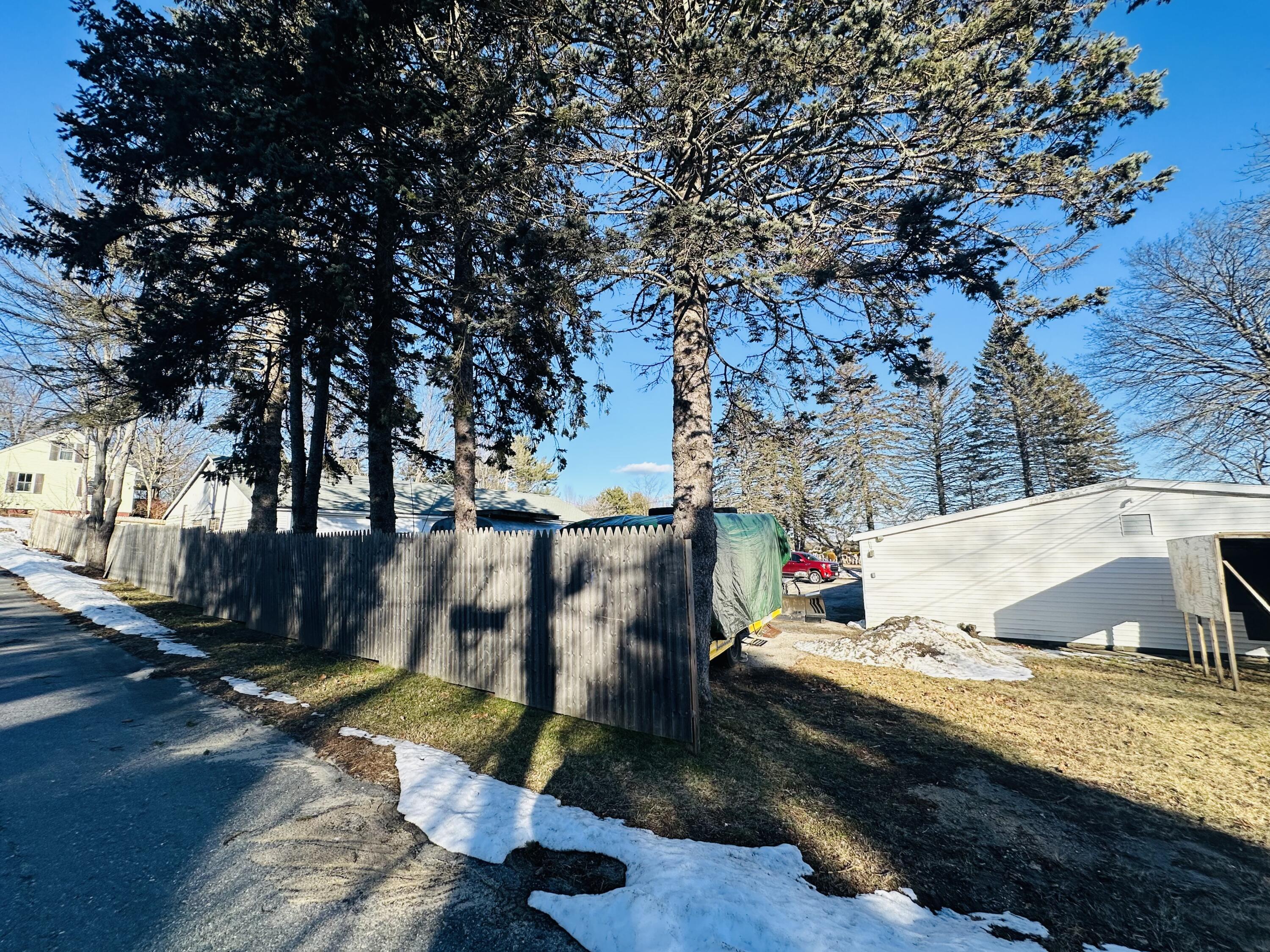 321 Lincoln Street