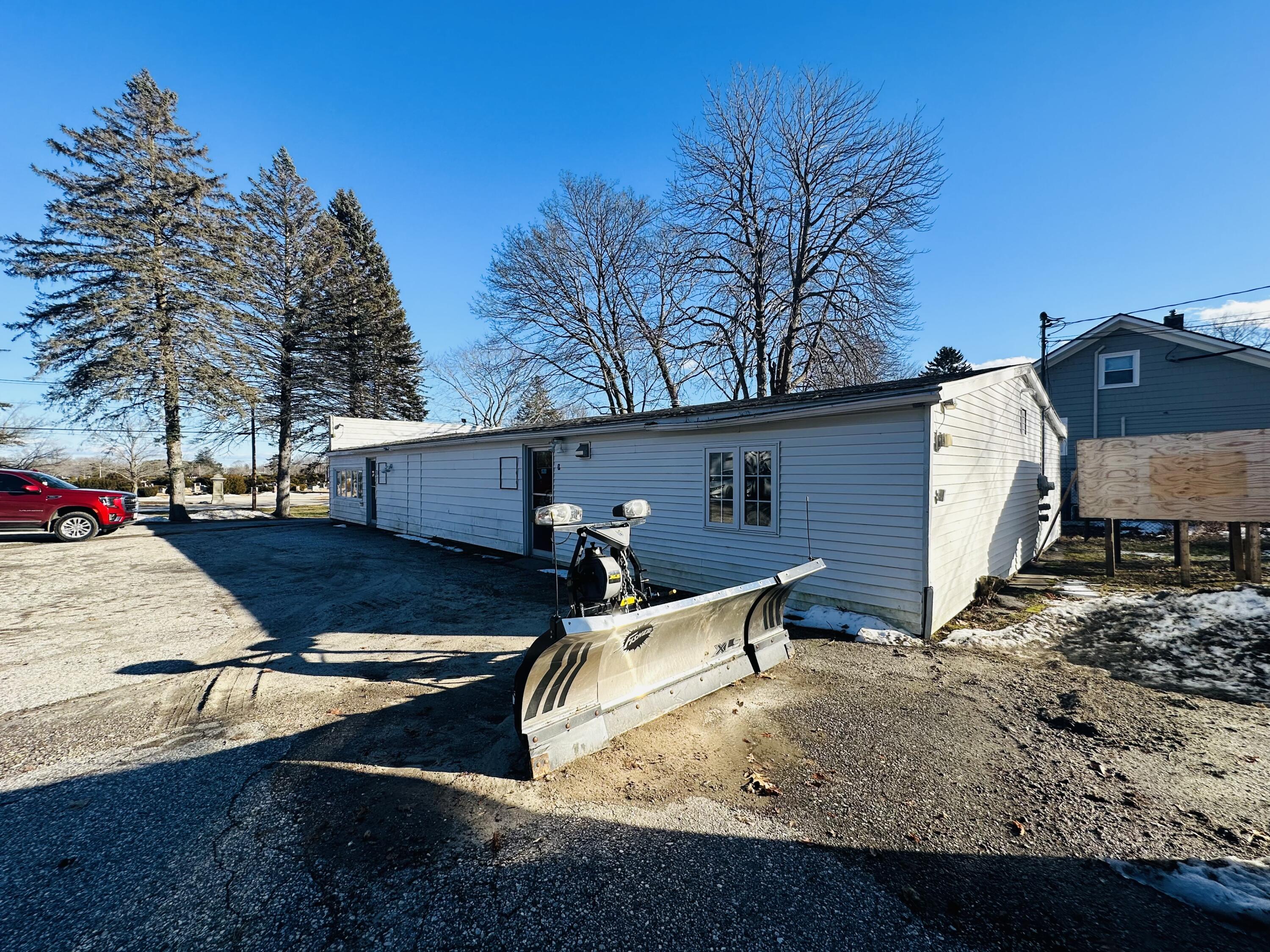 321 Lincoln Street