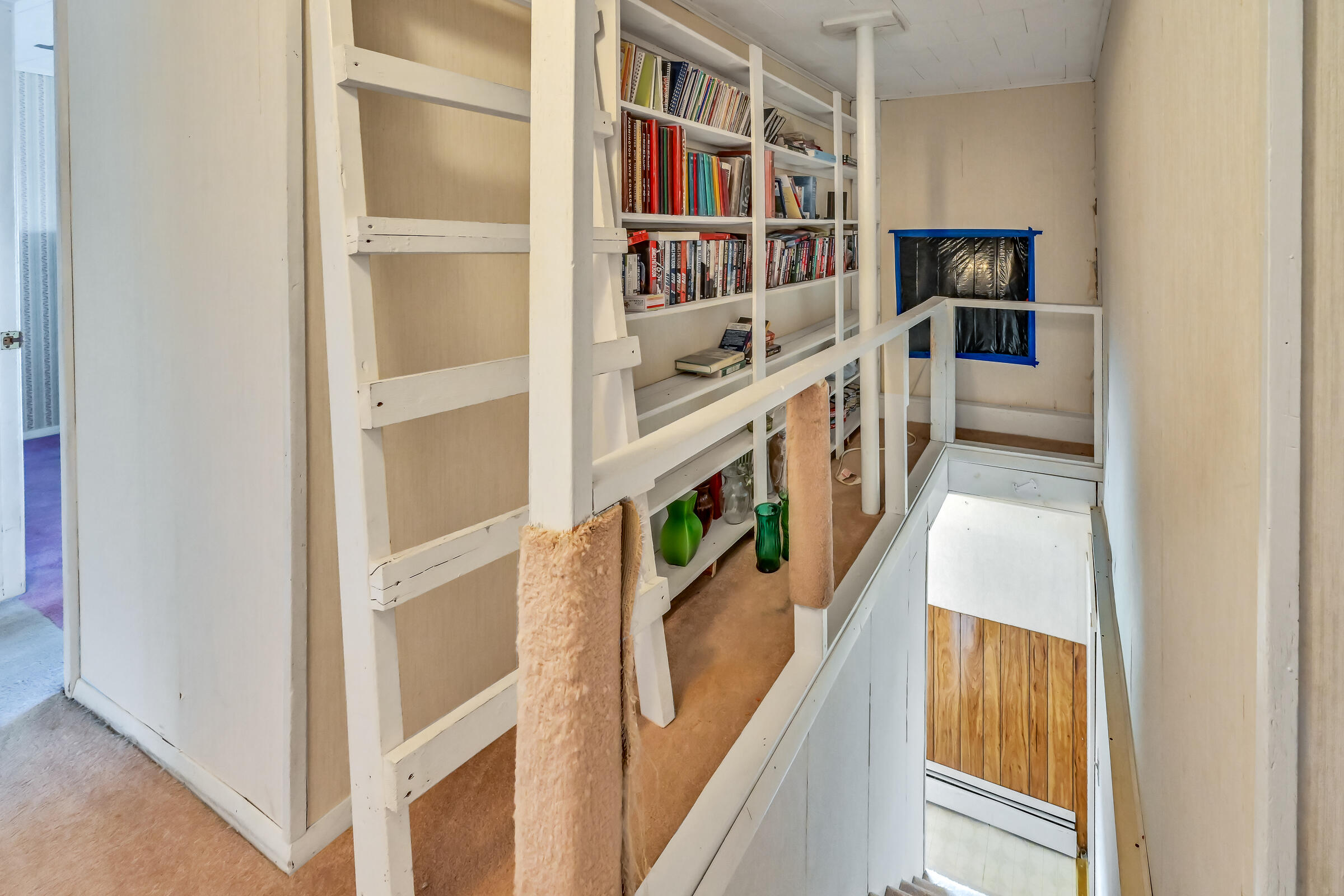 485 Peltoma Avenue