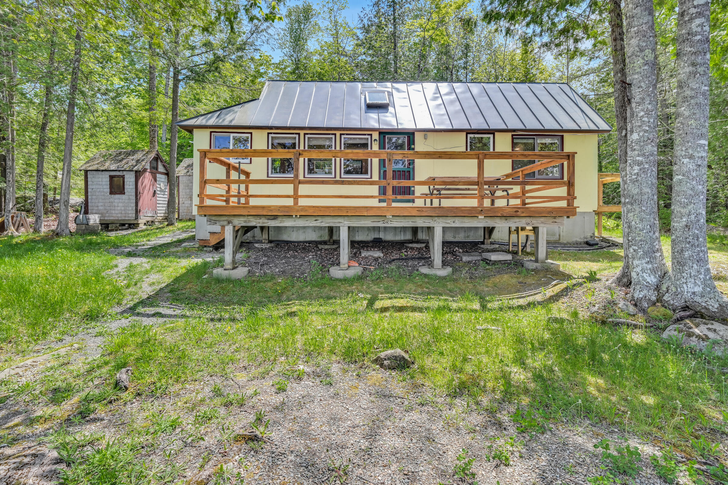 126 Bunker Lane
