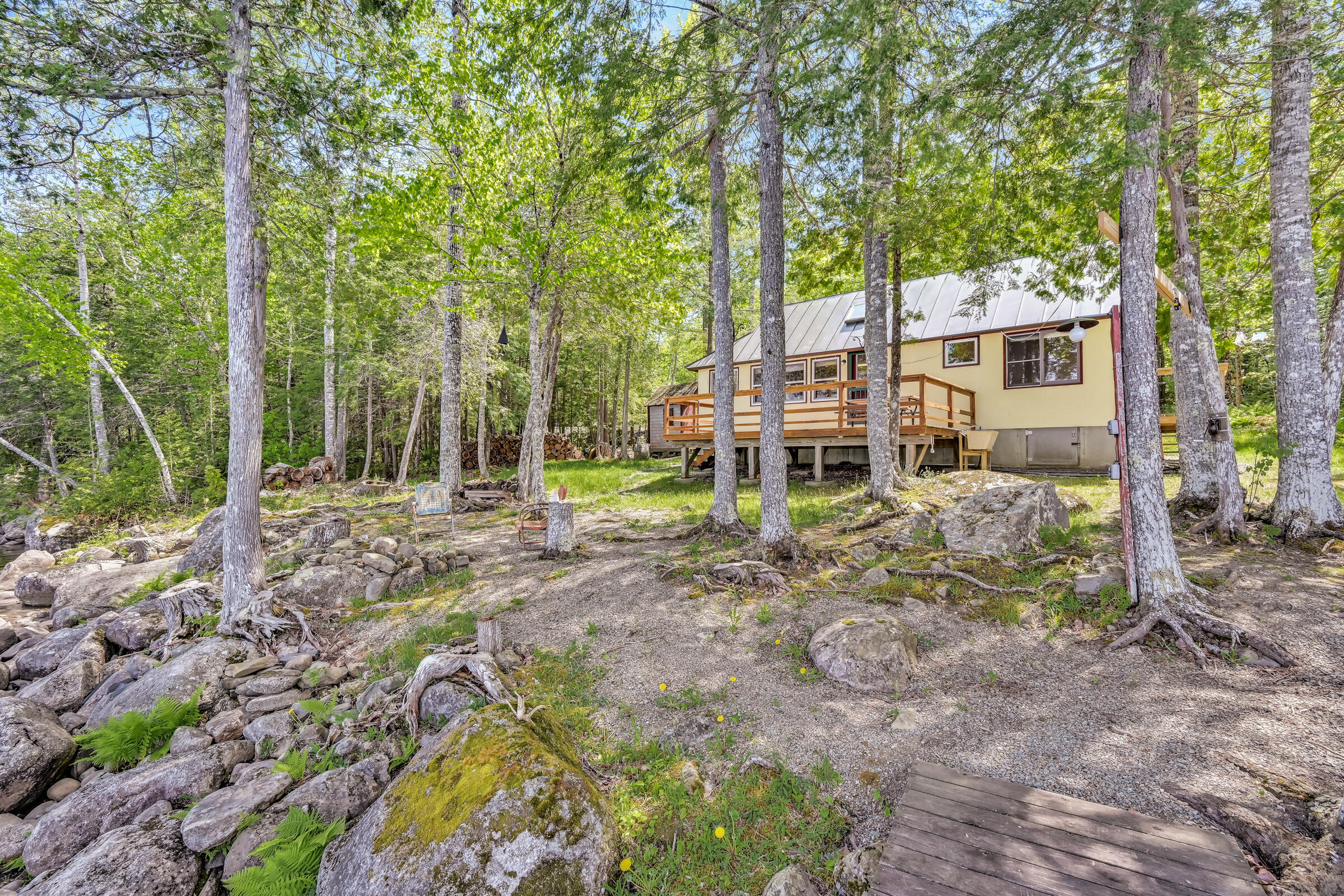 126 Bunker Lane