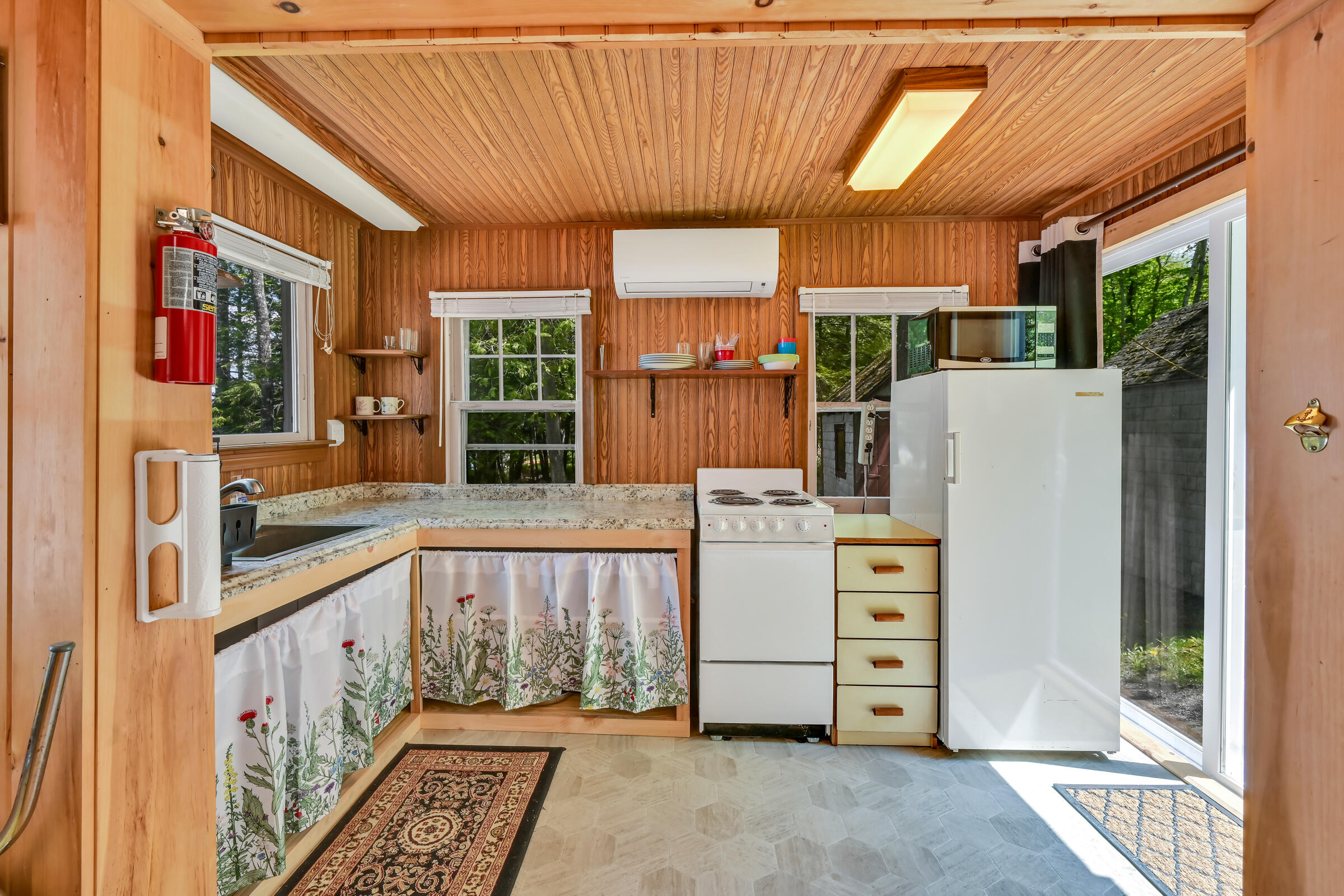 126 Bunker Lane