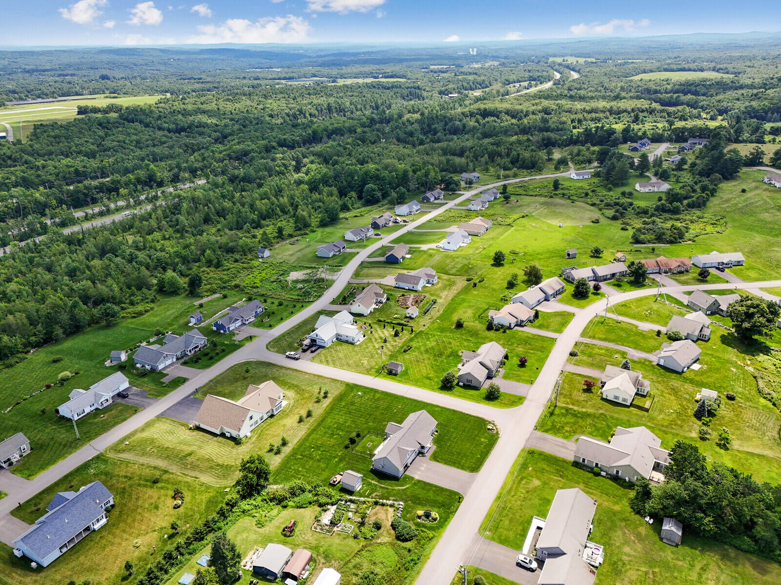4 Fieldstone Drive