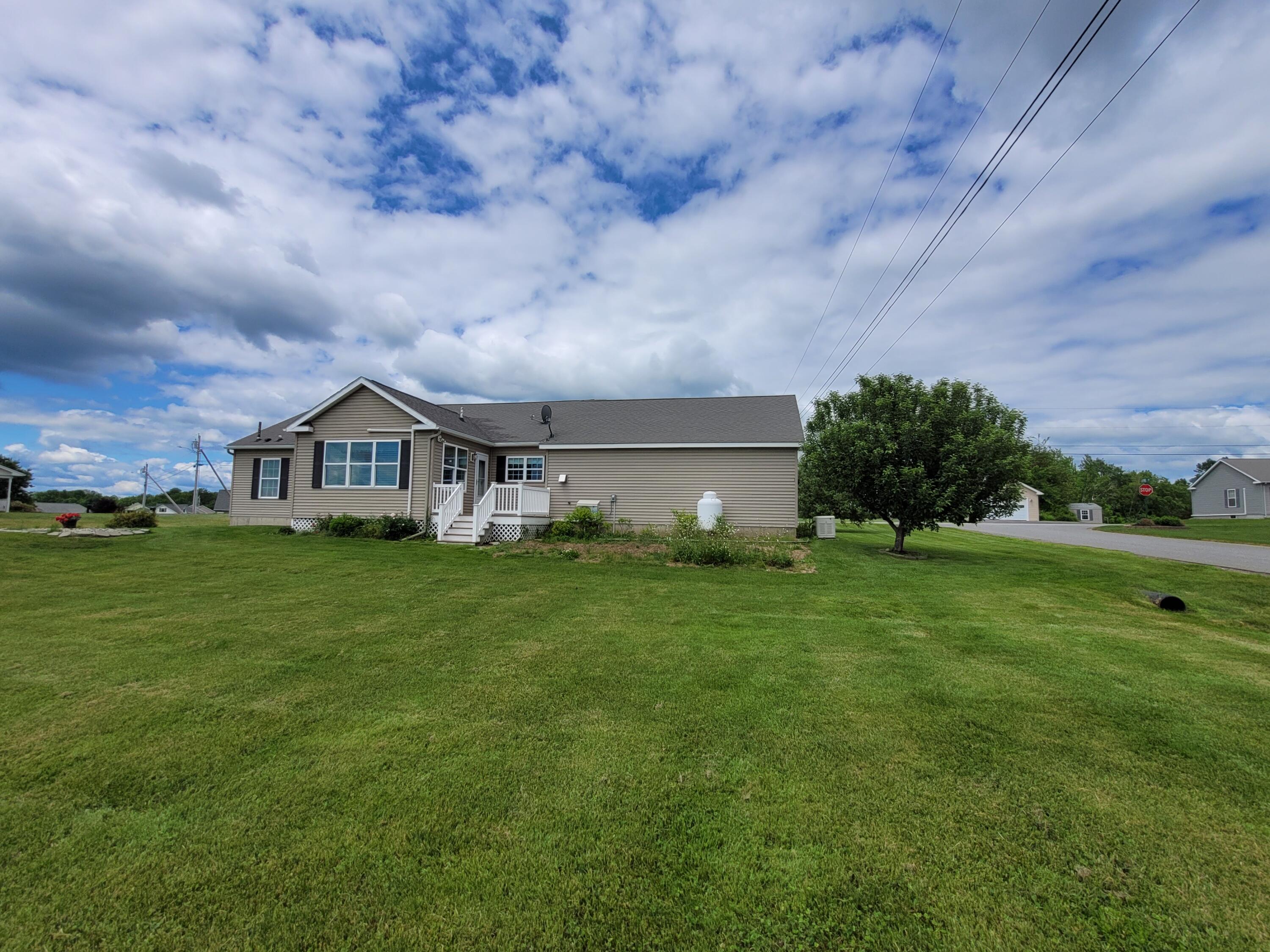 4 Fieldstone Drive