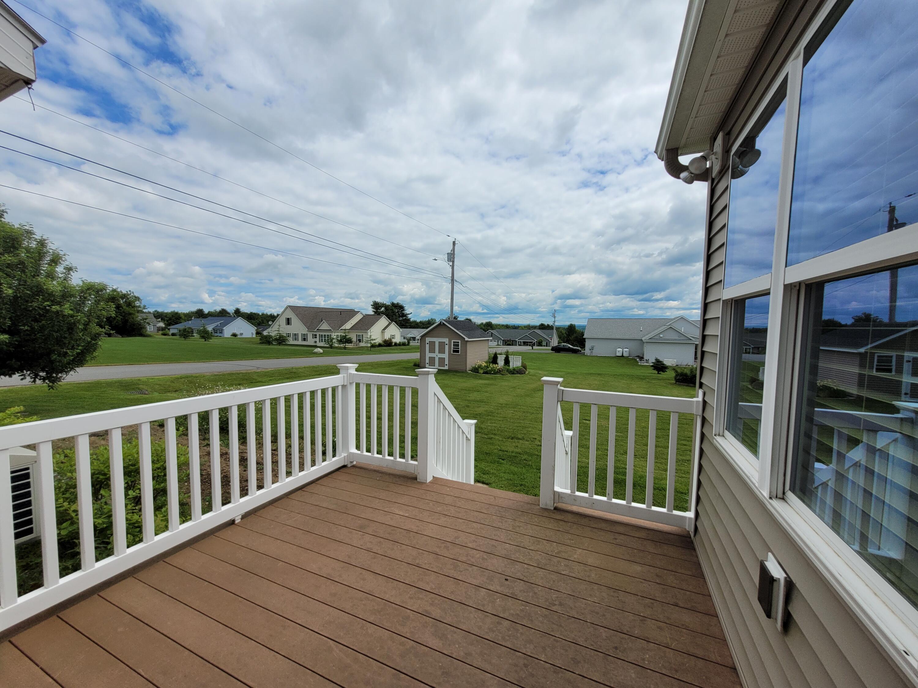 4 Fieldstone Drive