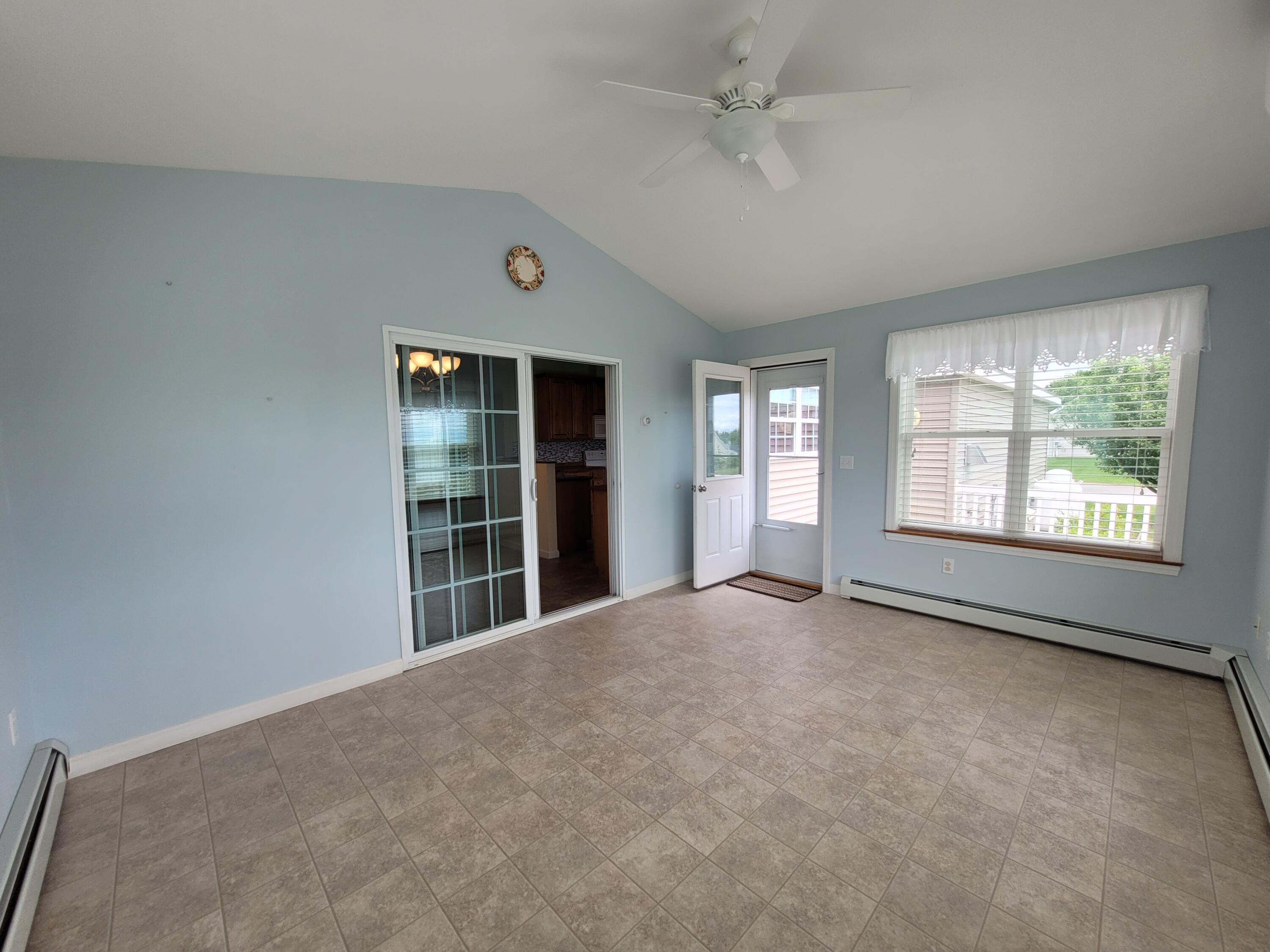 4 Fieldstone Drive