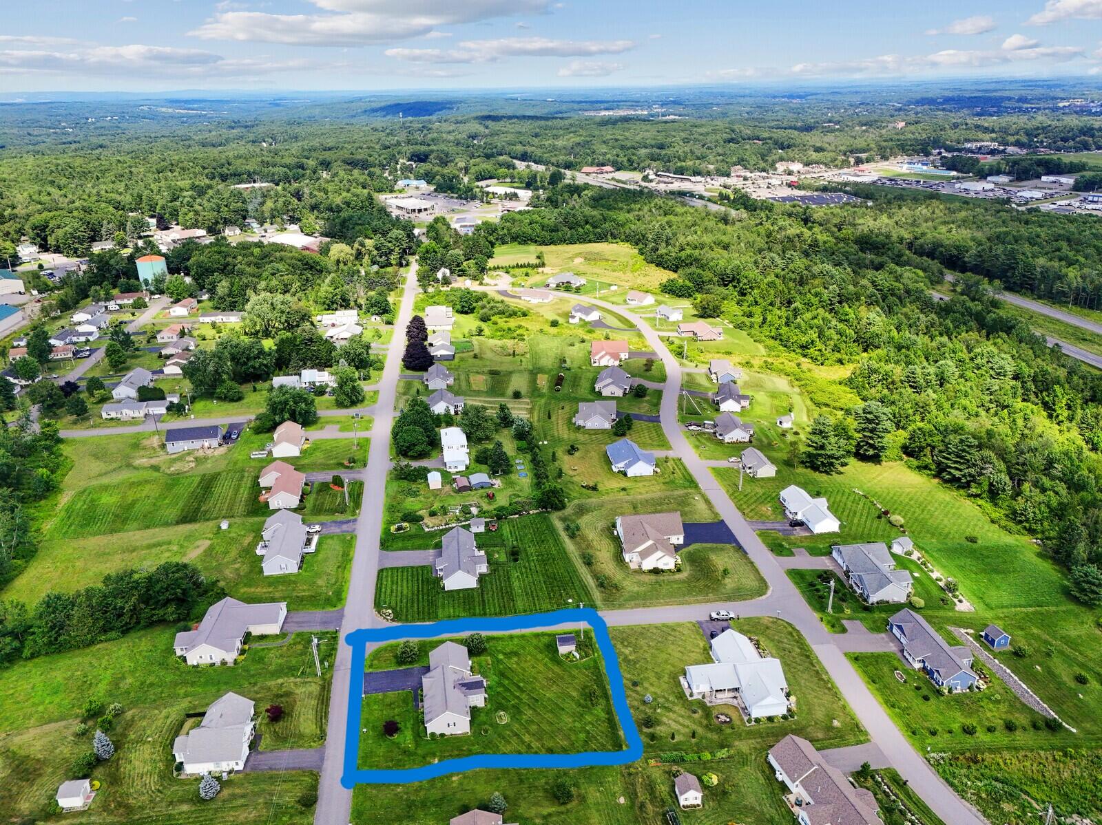 4 Fieldstone Drive