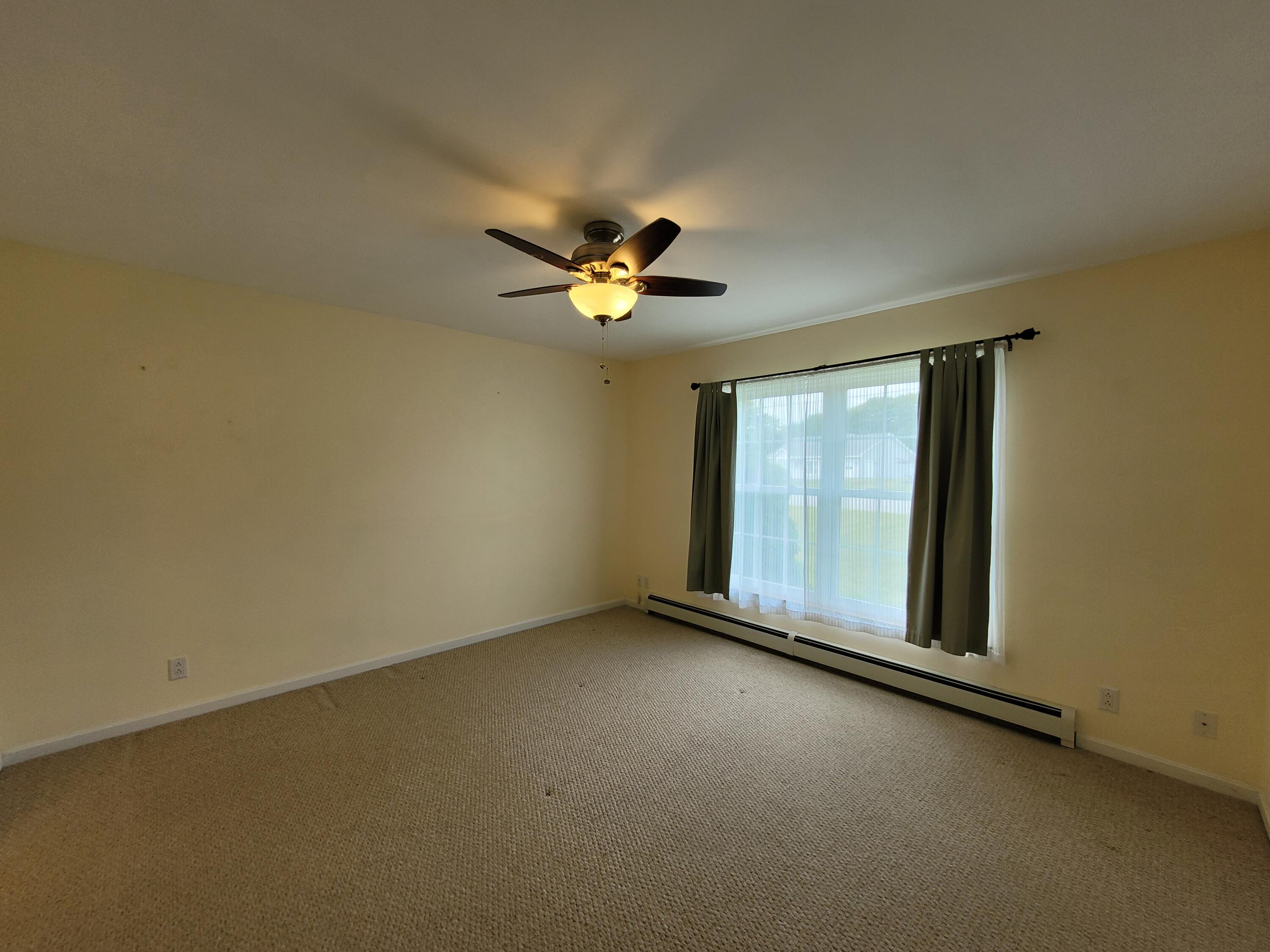 4 Fieldstone Drive