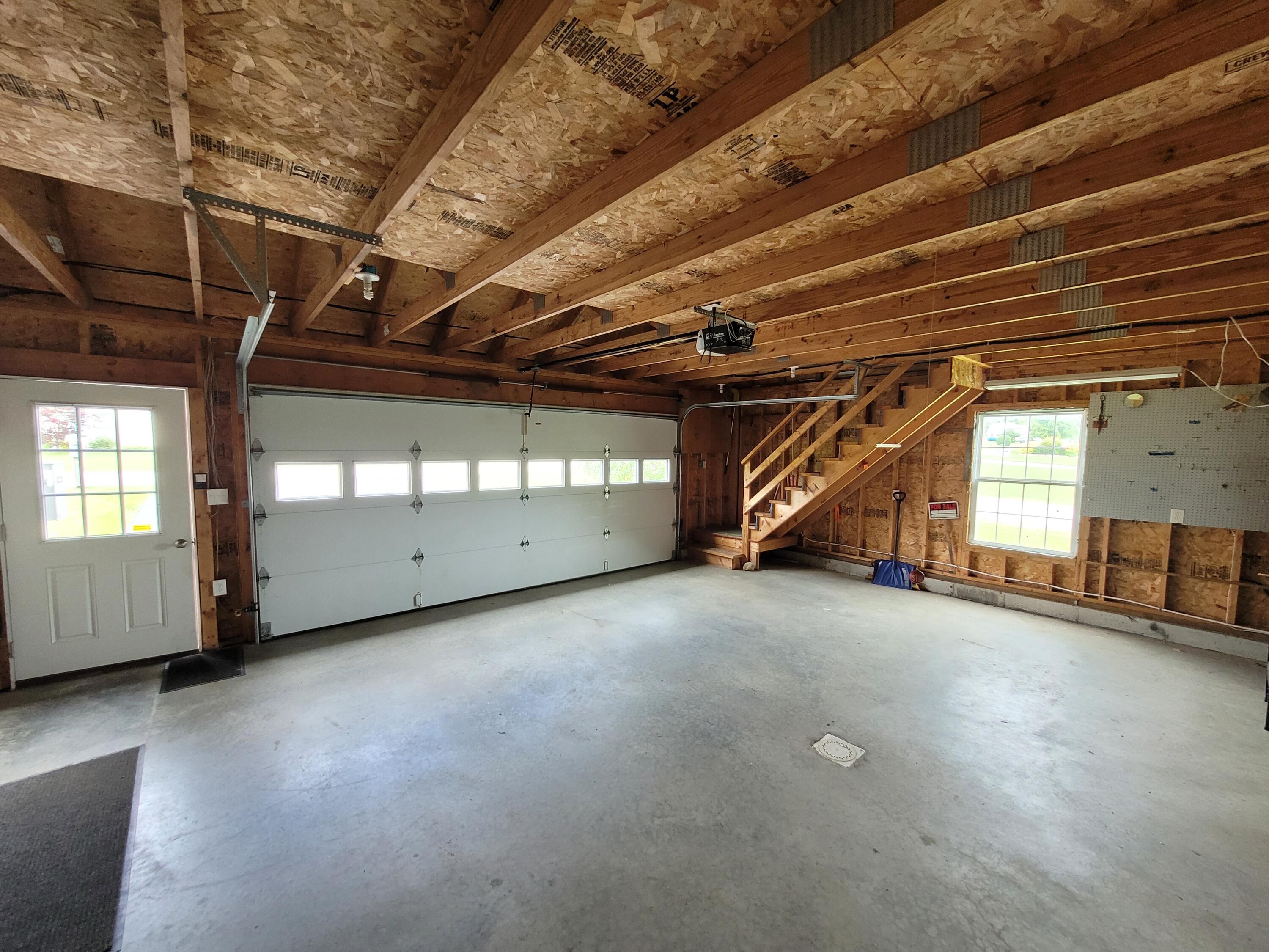 4 Fieldstone Drive
