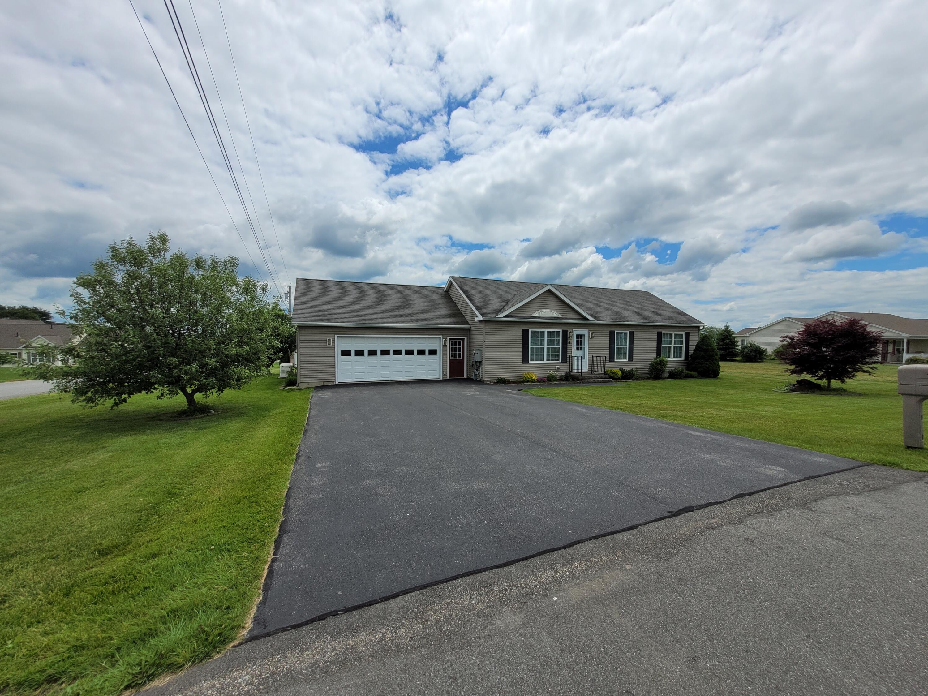 4 Fieldstone Drive