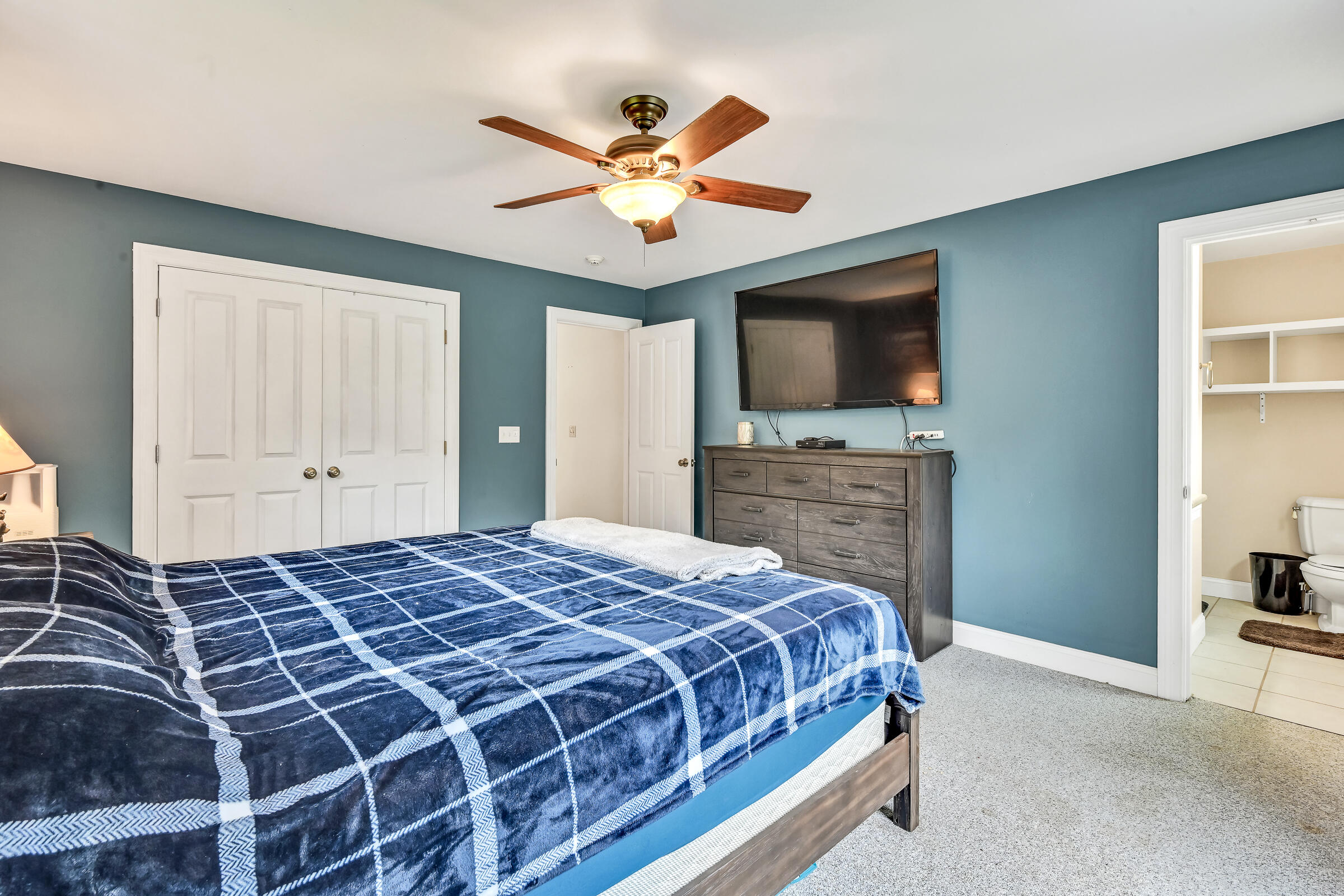 284 Lumber Drive