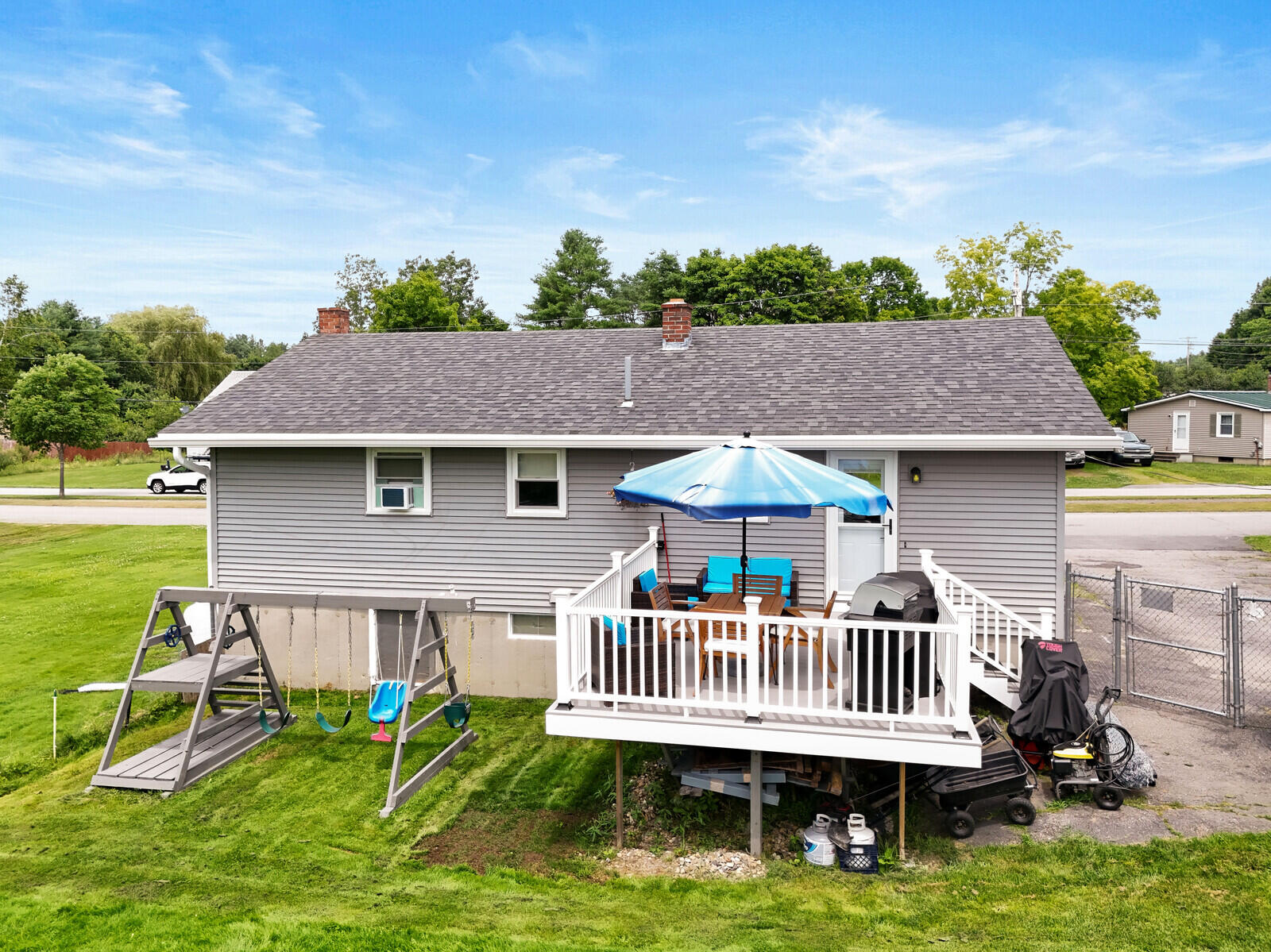 8 New England Road
