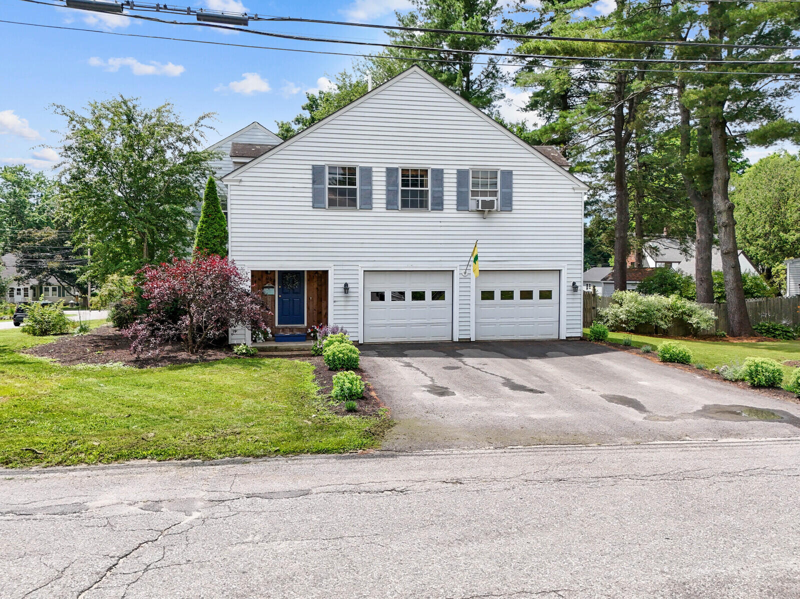 20 Hillcrest Street