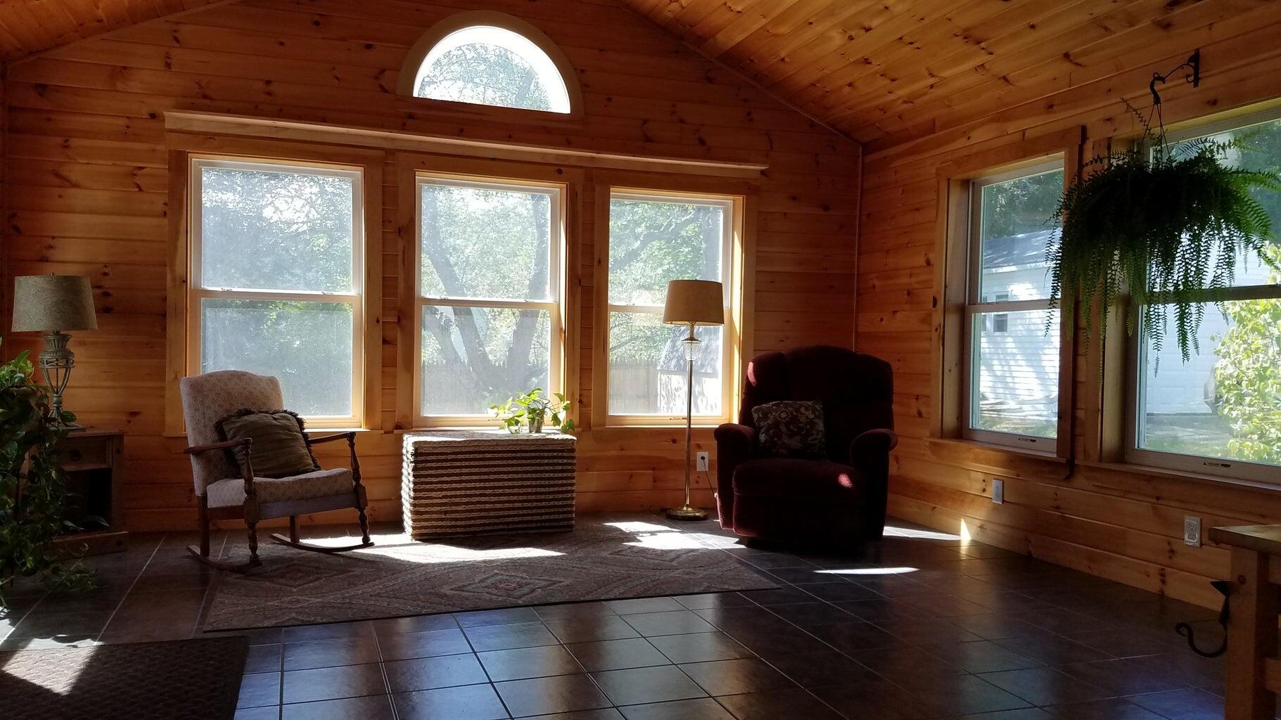 4 Violette Avenue