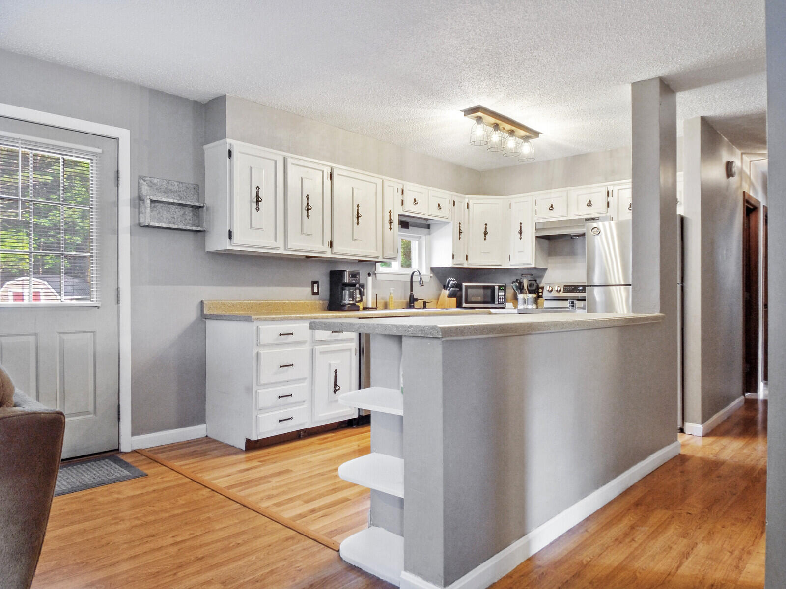 154 Bassett Road