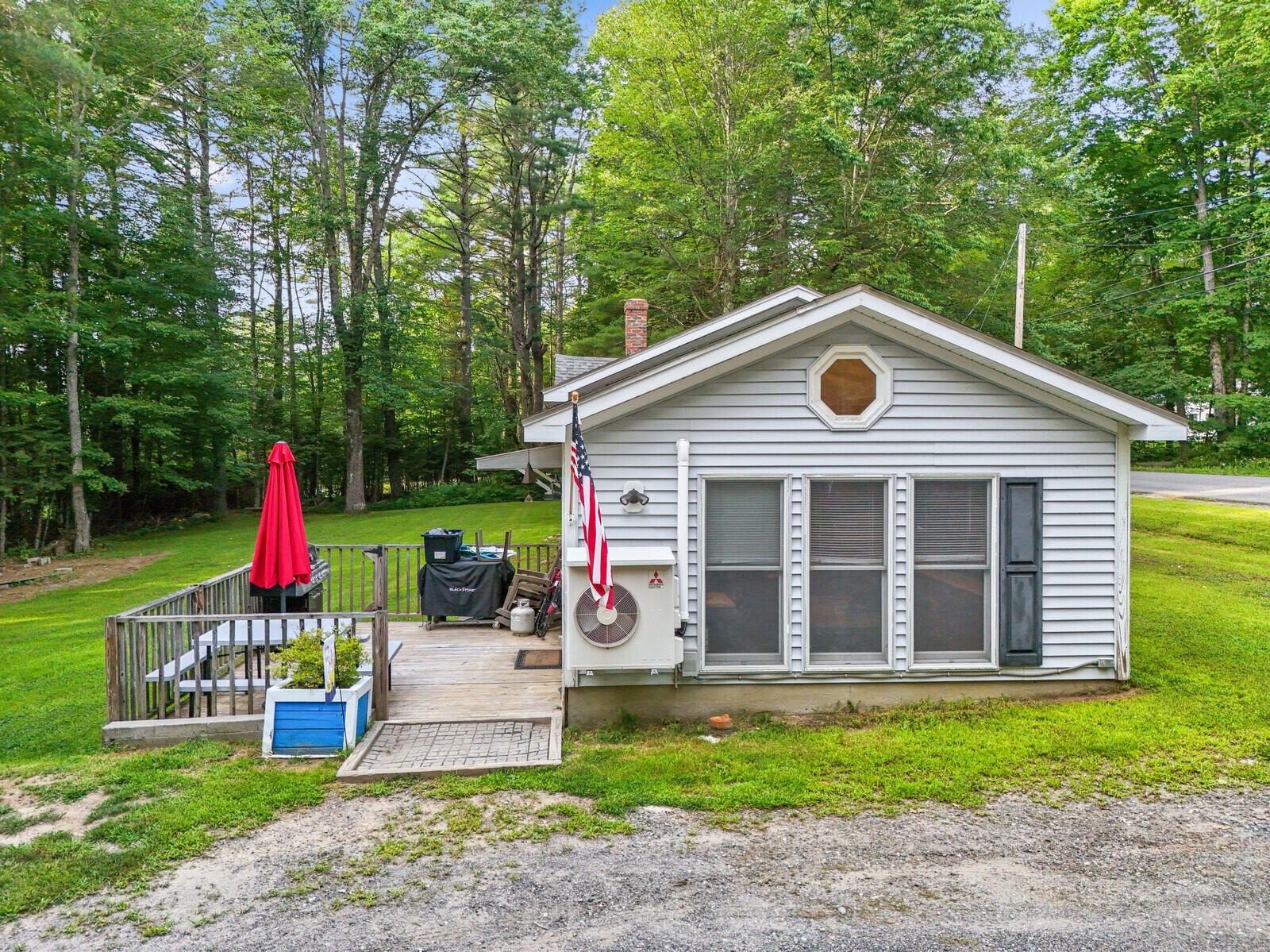 93 Davis Road