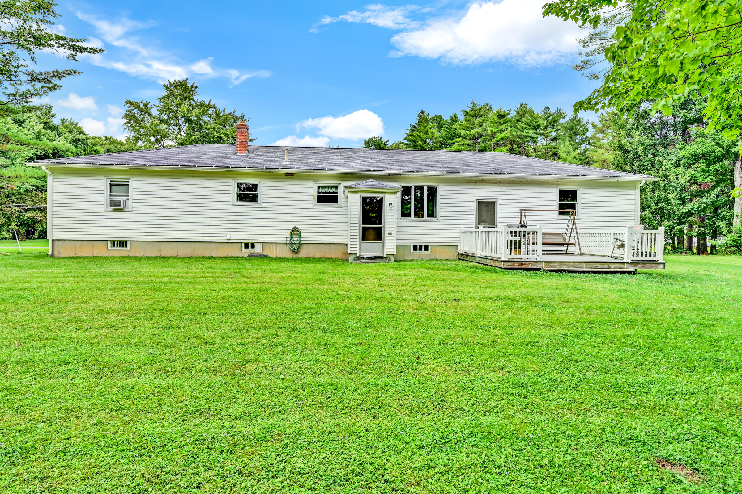 37 Smiley Avenue