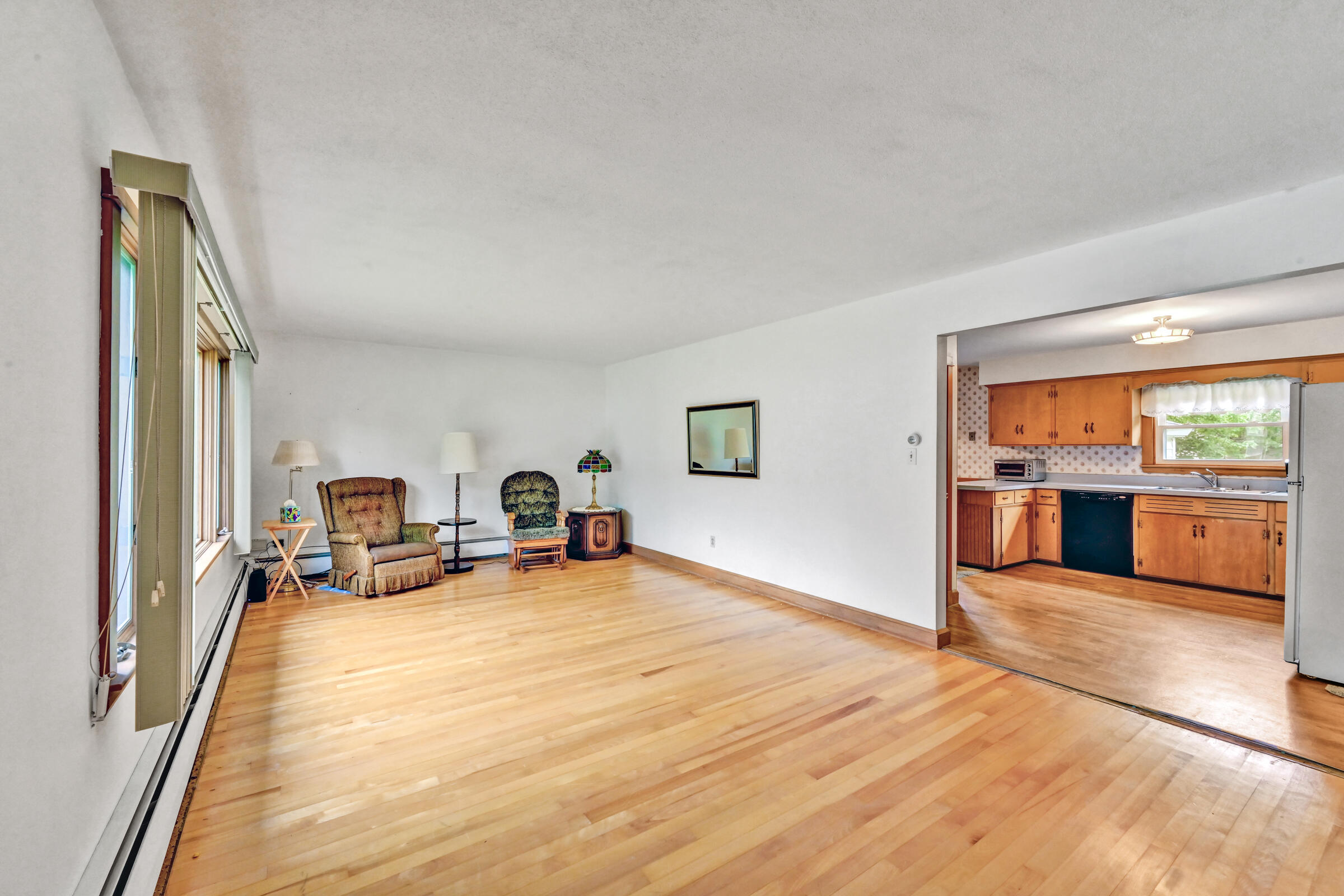 37 Smiley Avenue