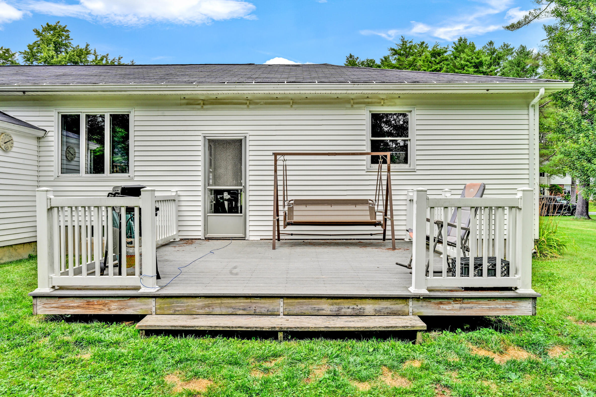 37 Smiley Avenue