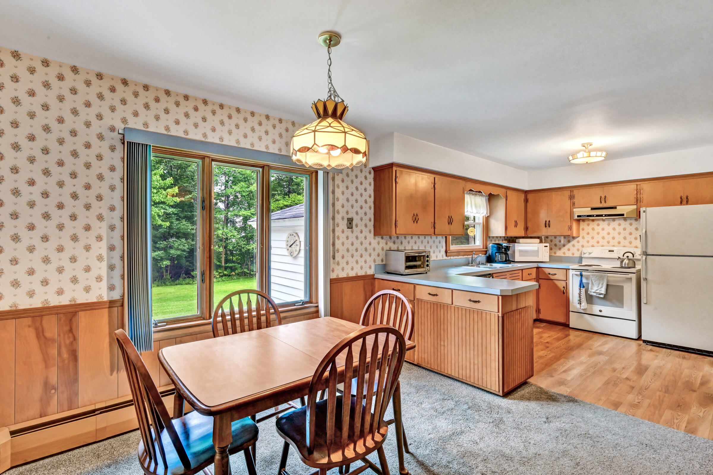 37 Smiley Avenue