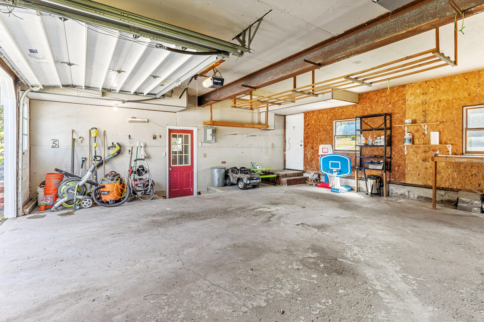 85 Garland Road