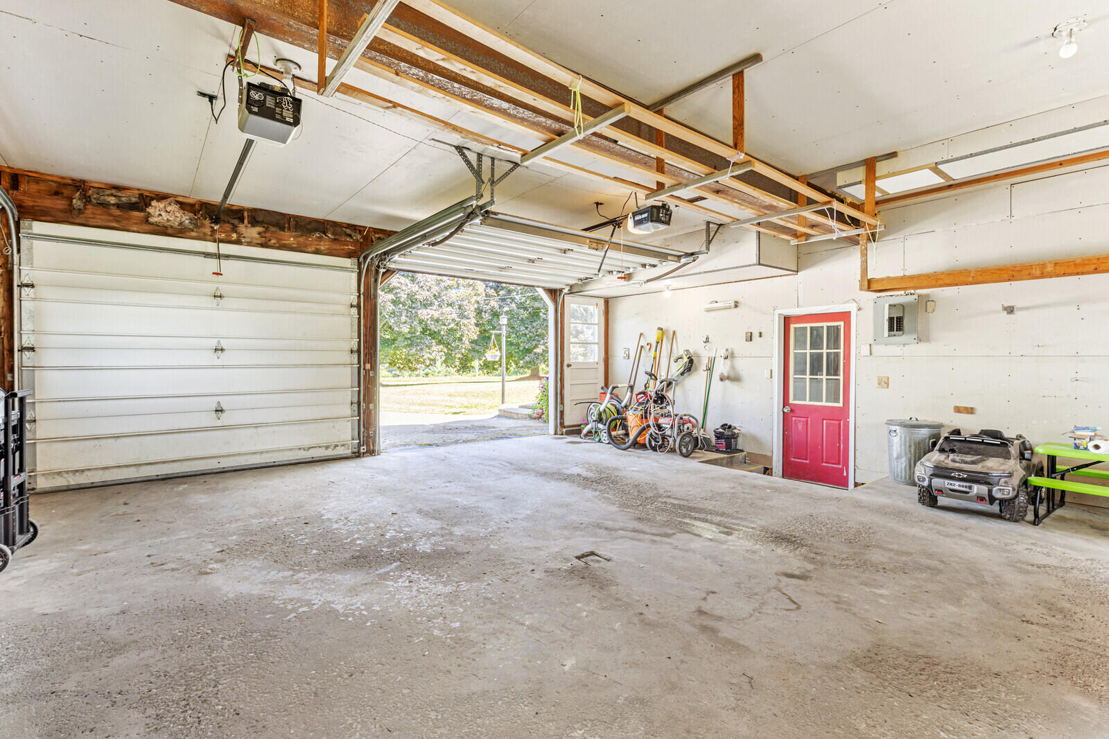 85 Garland Road